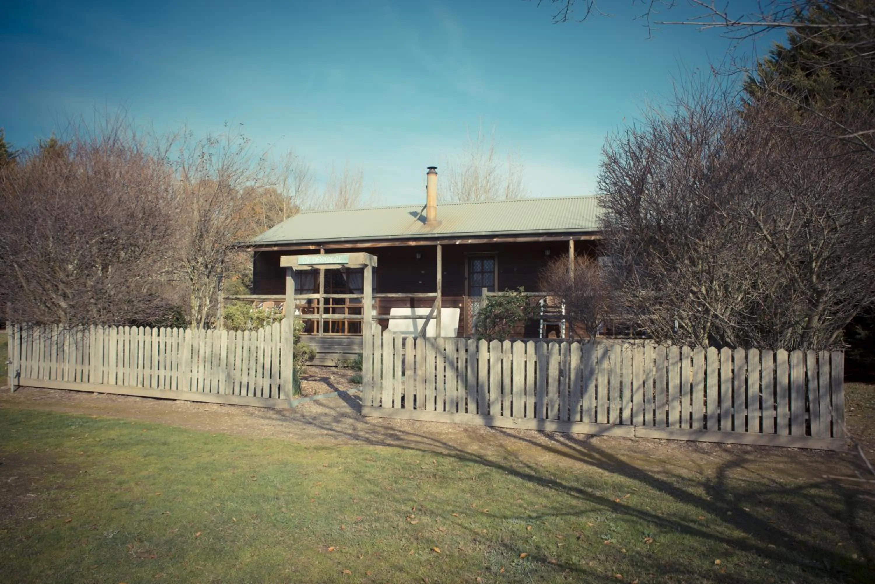 Facade/entrance in Sanctuary Park Cottages