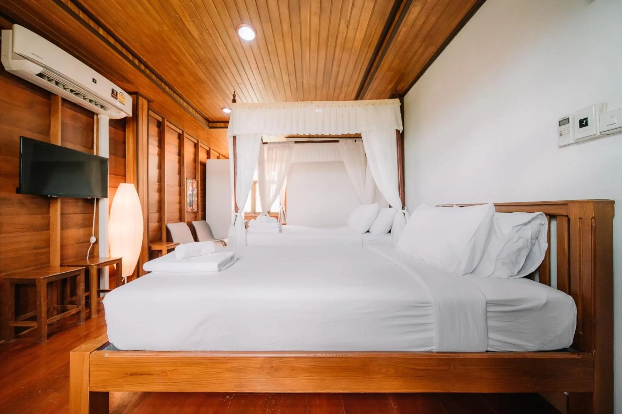 Bed in Sukhothai Garden