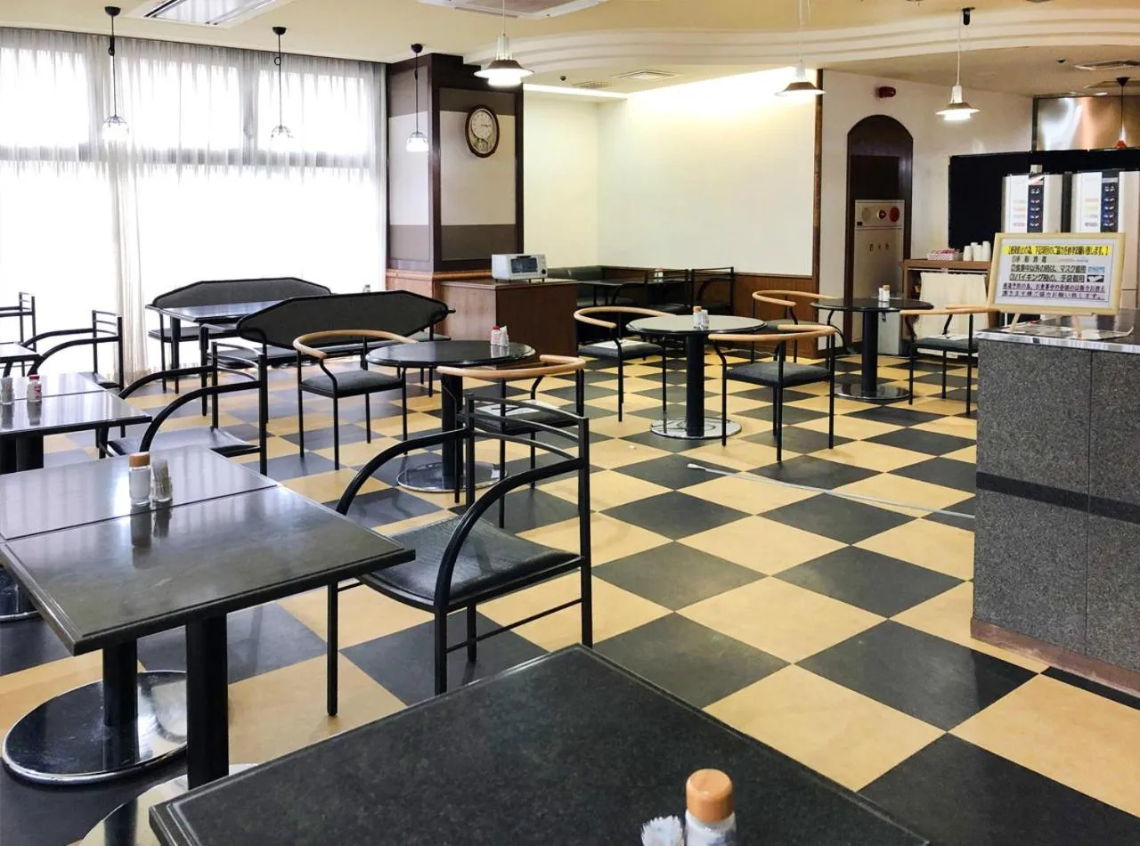 Restaurant/places to eat in Neyagawa Trend Hotel