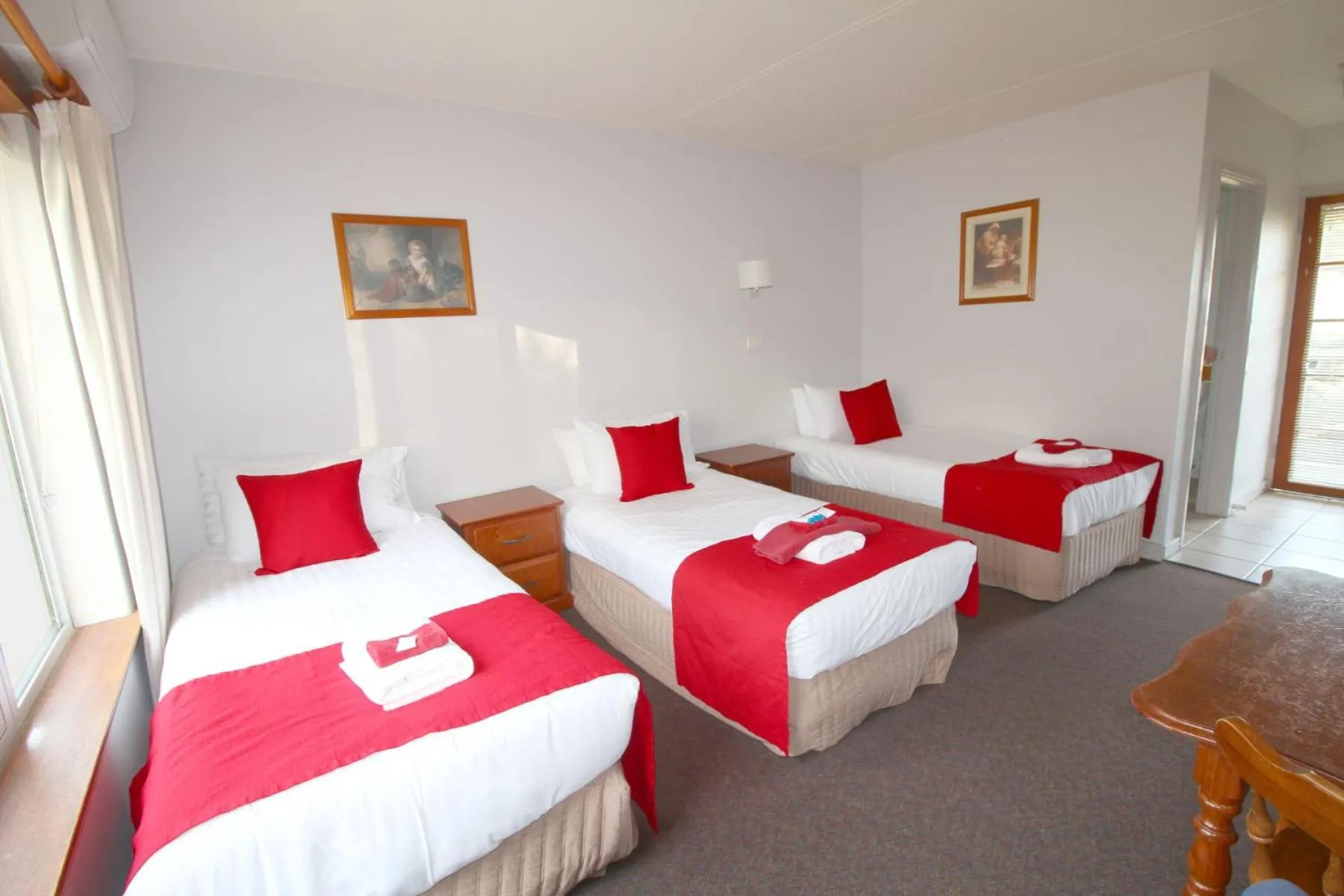 Bed in Port Arthur Motor Inn