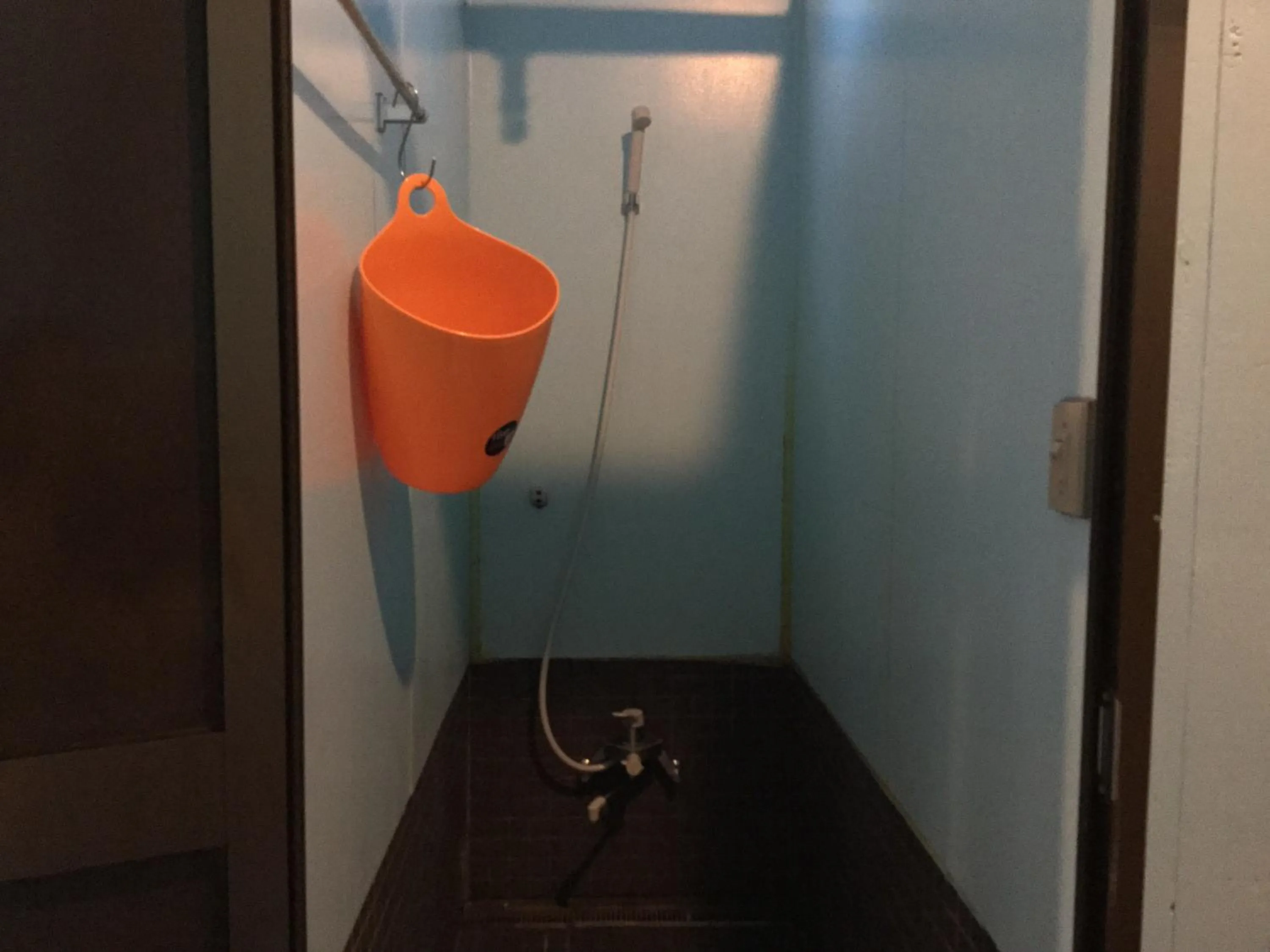 Shower in Shanti Bungalow