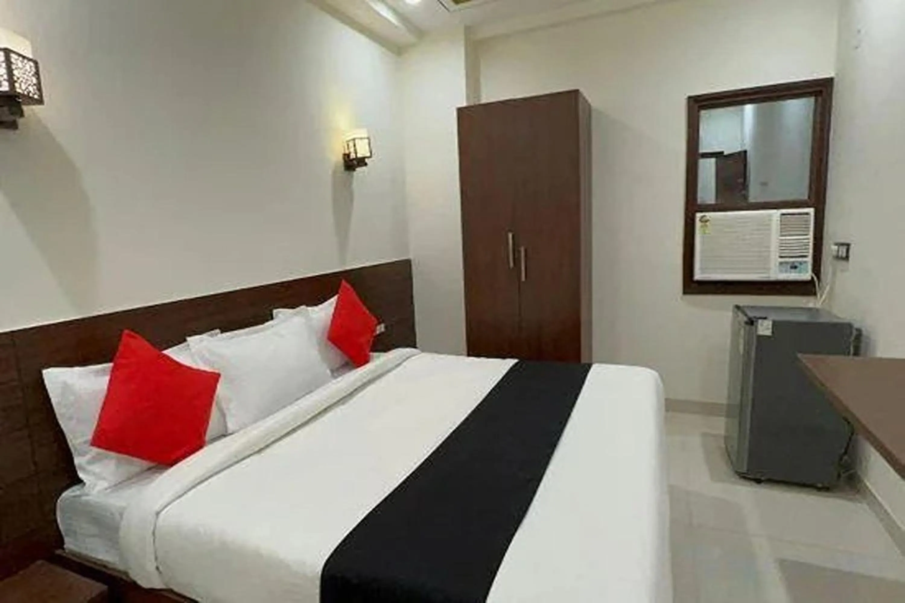 Bed in HR Grand Hotel