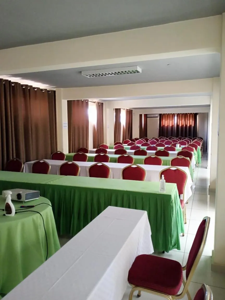 Meeting/conference room in Imperial Hotel Express