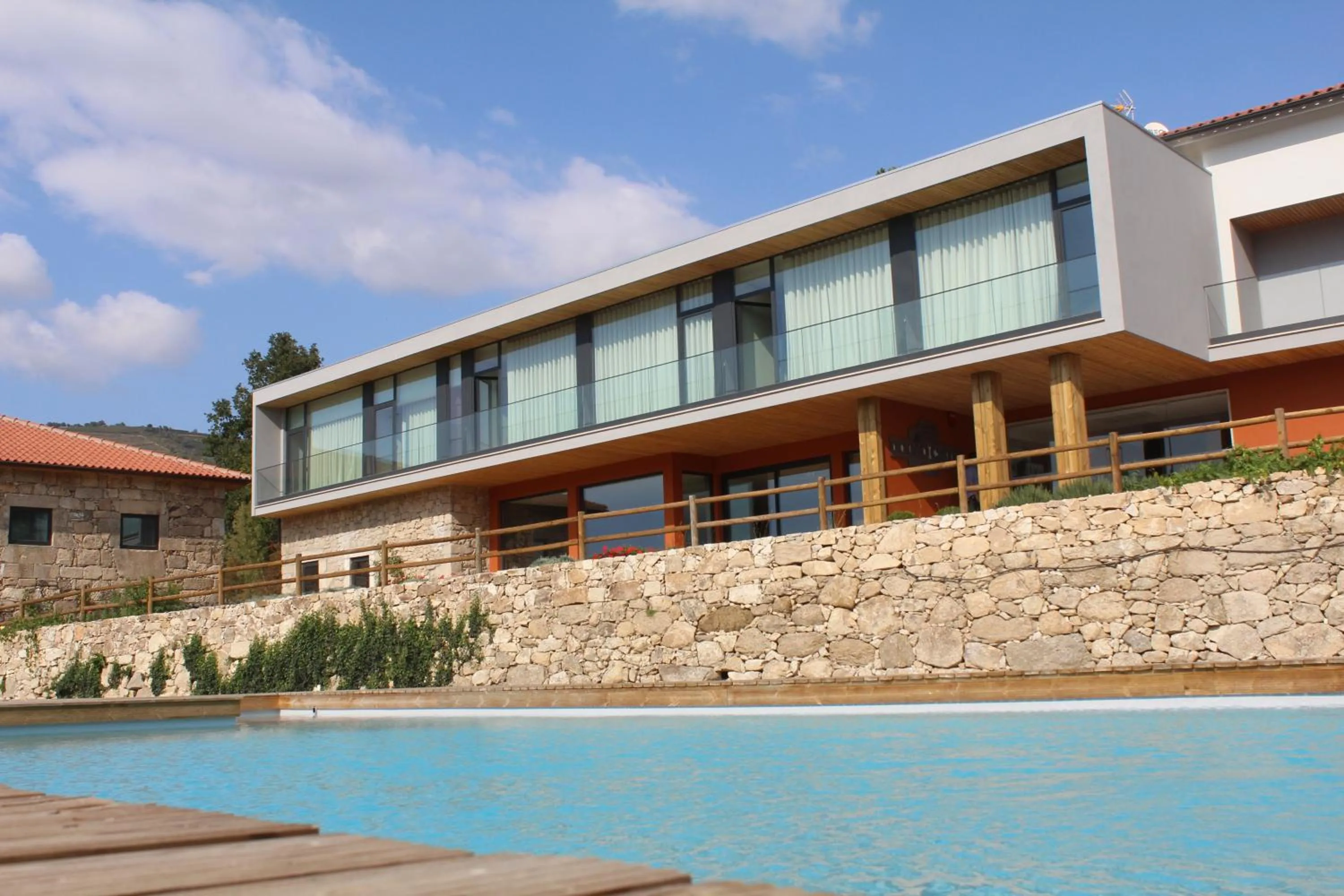 Facade/entrance in Douro Cister Hotel Resort