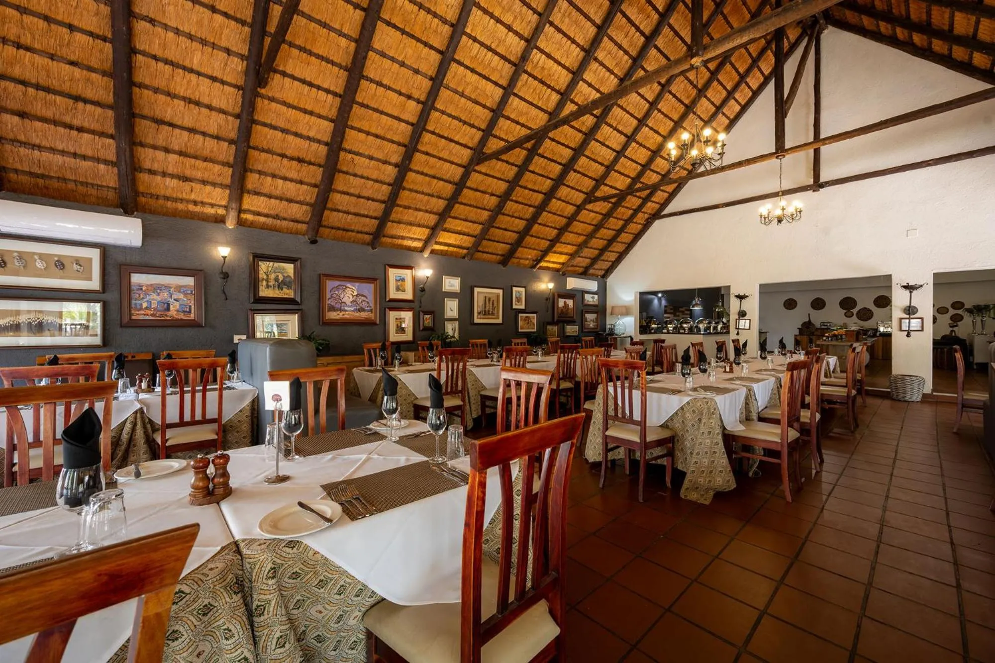 Restaurant/places to eat in Karongwe- Shiduli Safari Lodge