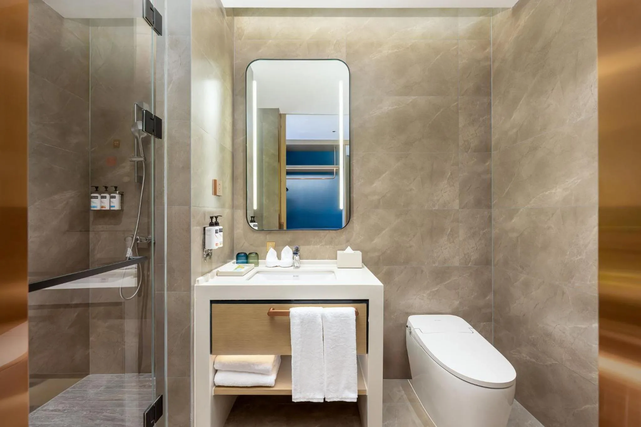 Bathroom in Holiday Inn Express Kashgar Downtown by IHG