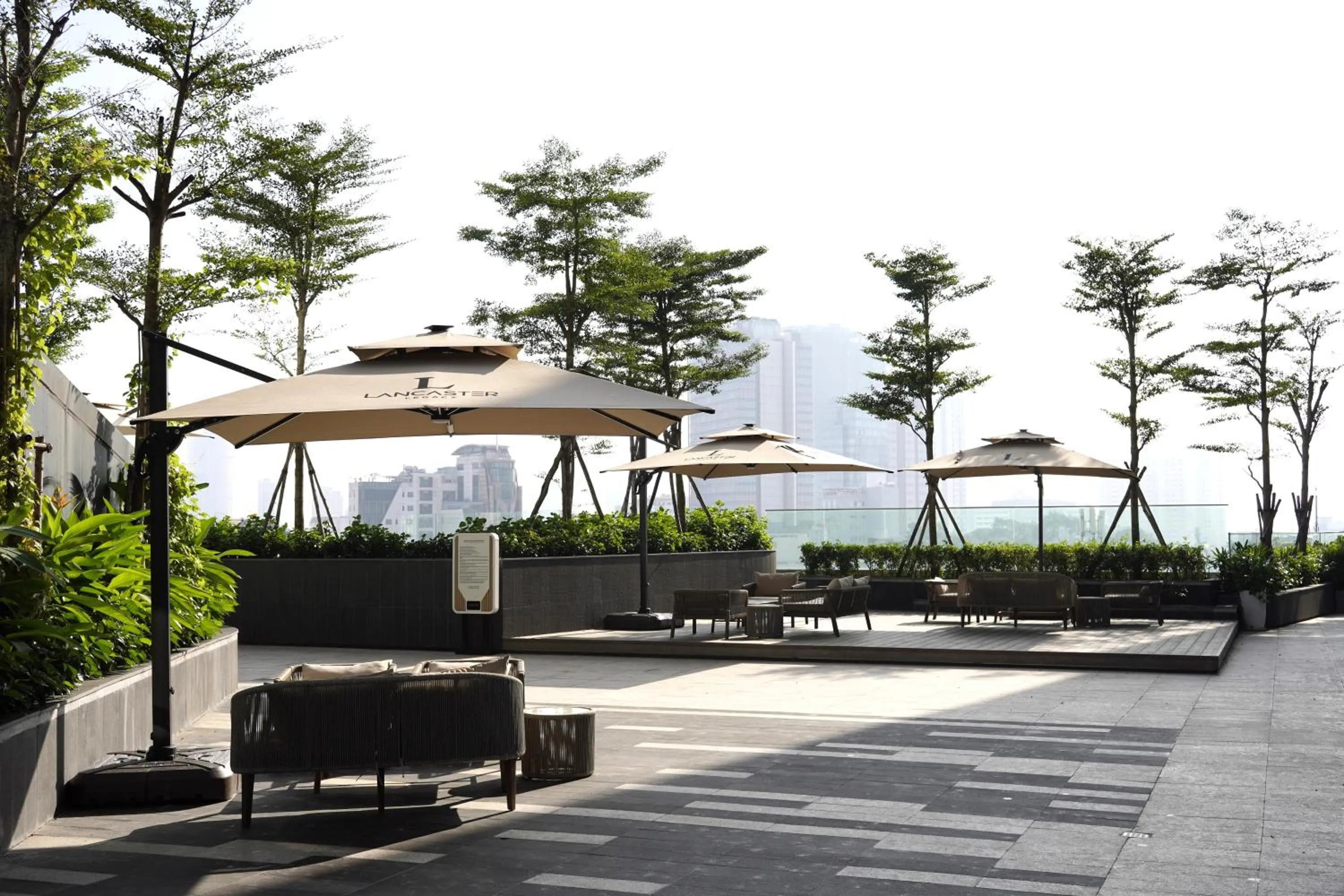 Lancaster Legacy Hotel & Apartments