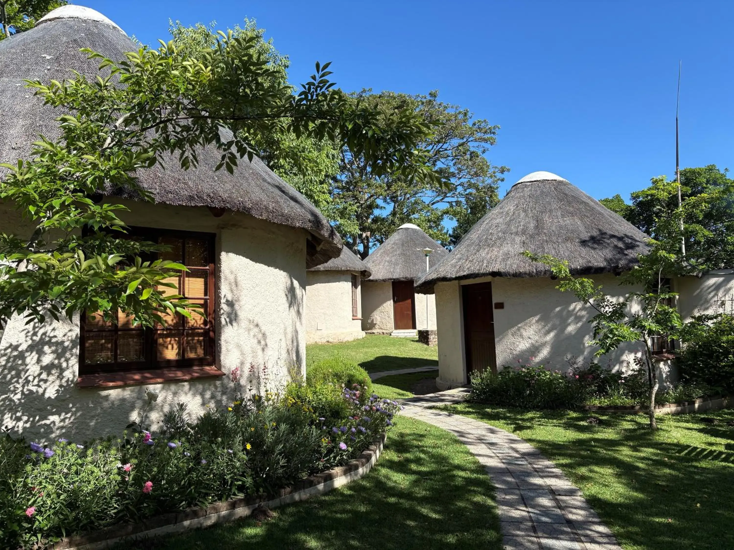 Bungalow - single occupancy in Eight Bells Mountain Inn Bungalow - single occupancy in Eight Bells Mountain Inn