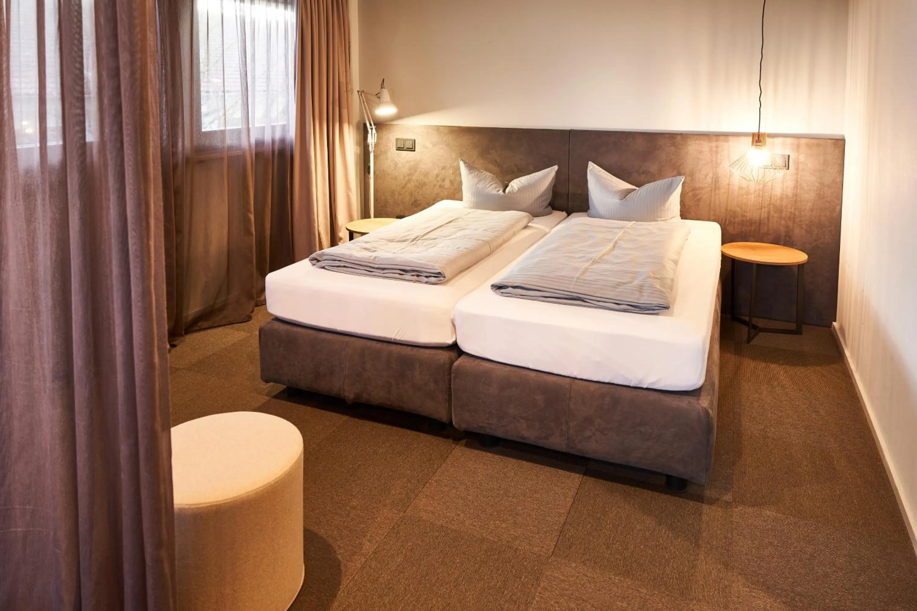 Photo of the whole room, Bed in ARRIVEL Hotel Kirchheim - bisher Novitel