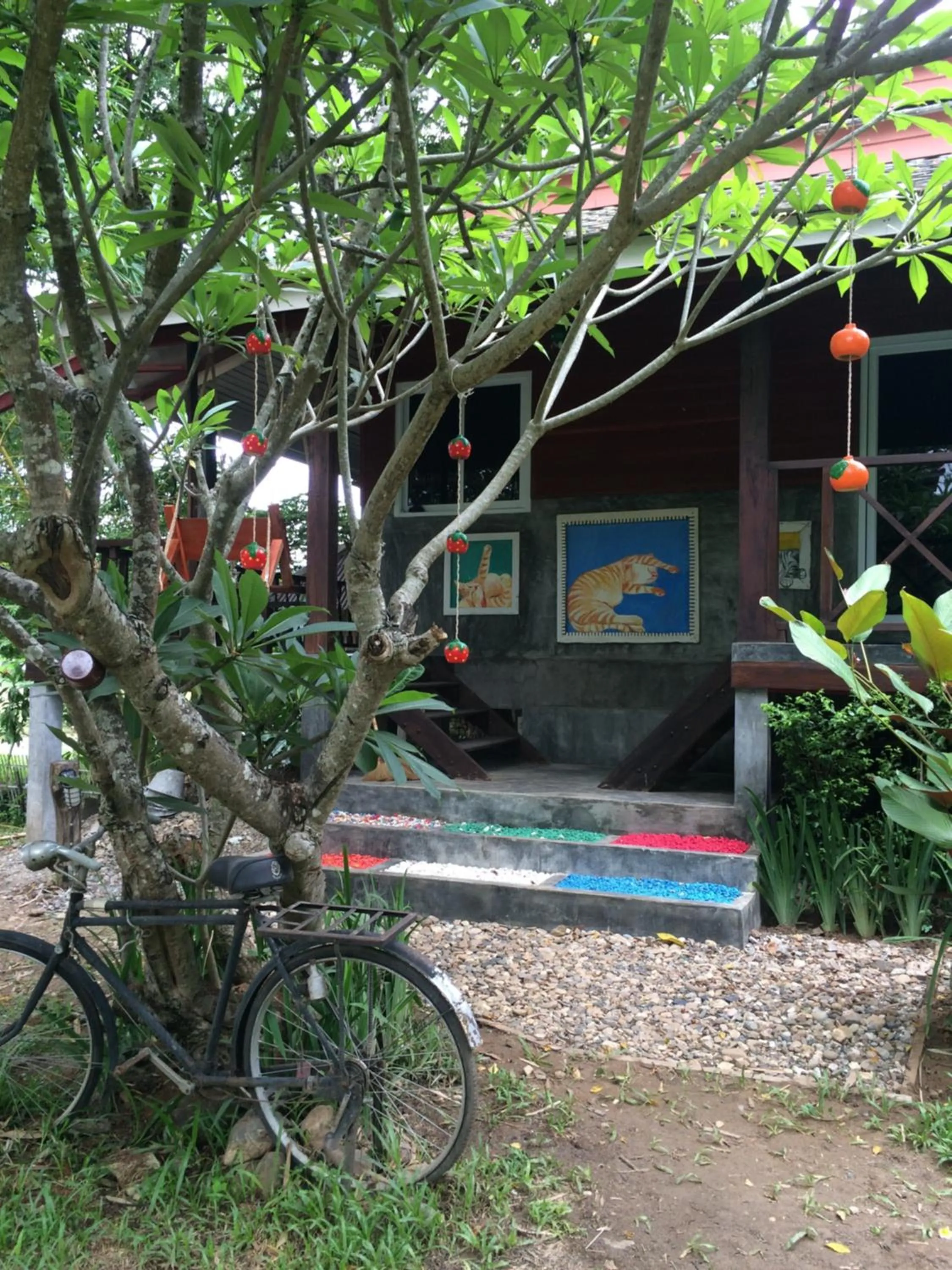 Property building in Sawasdeepai River Resort