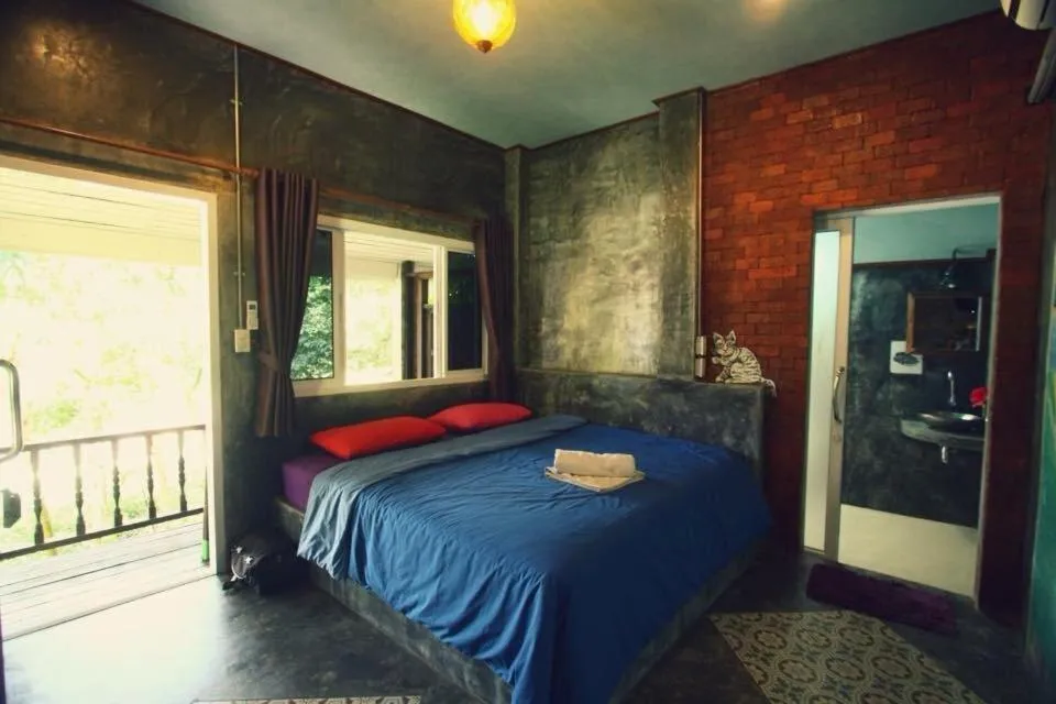 Bedroom, Bed in Sawasdeepai River Resort