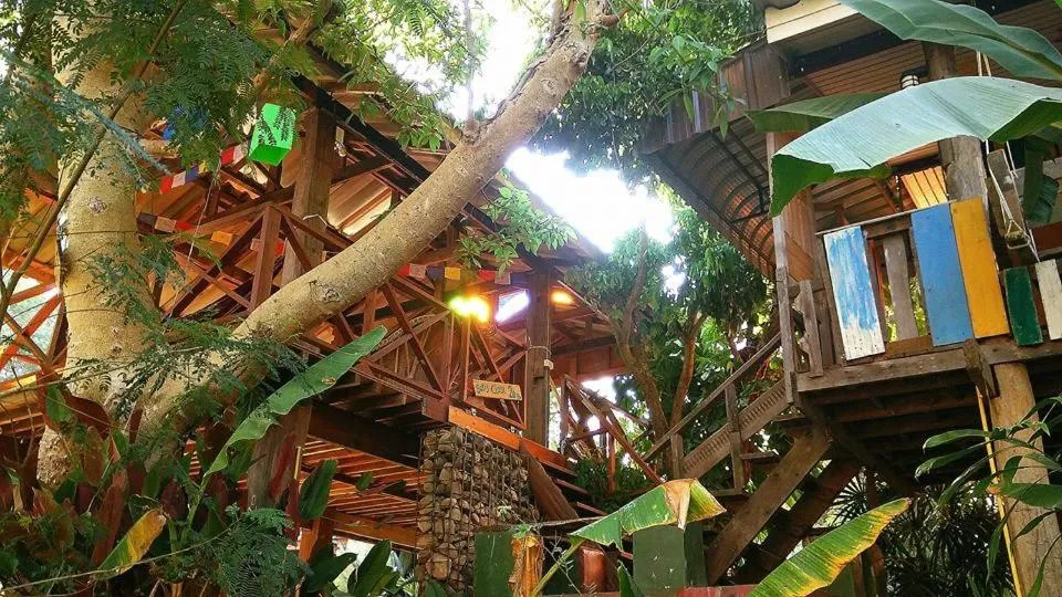 Sawasdeepai River Resort