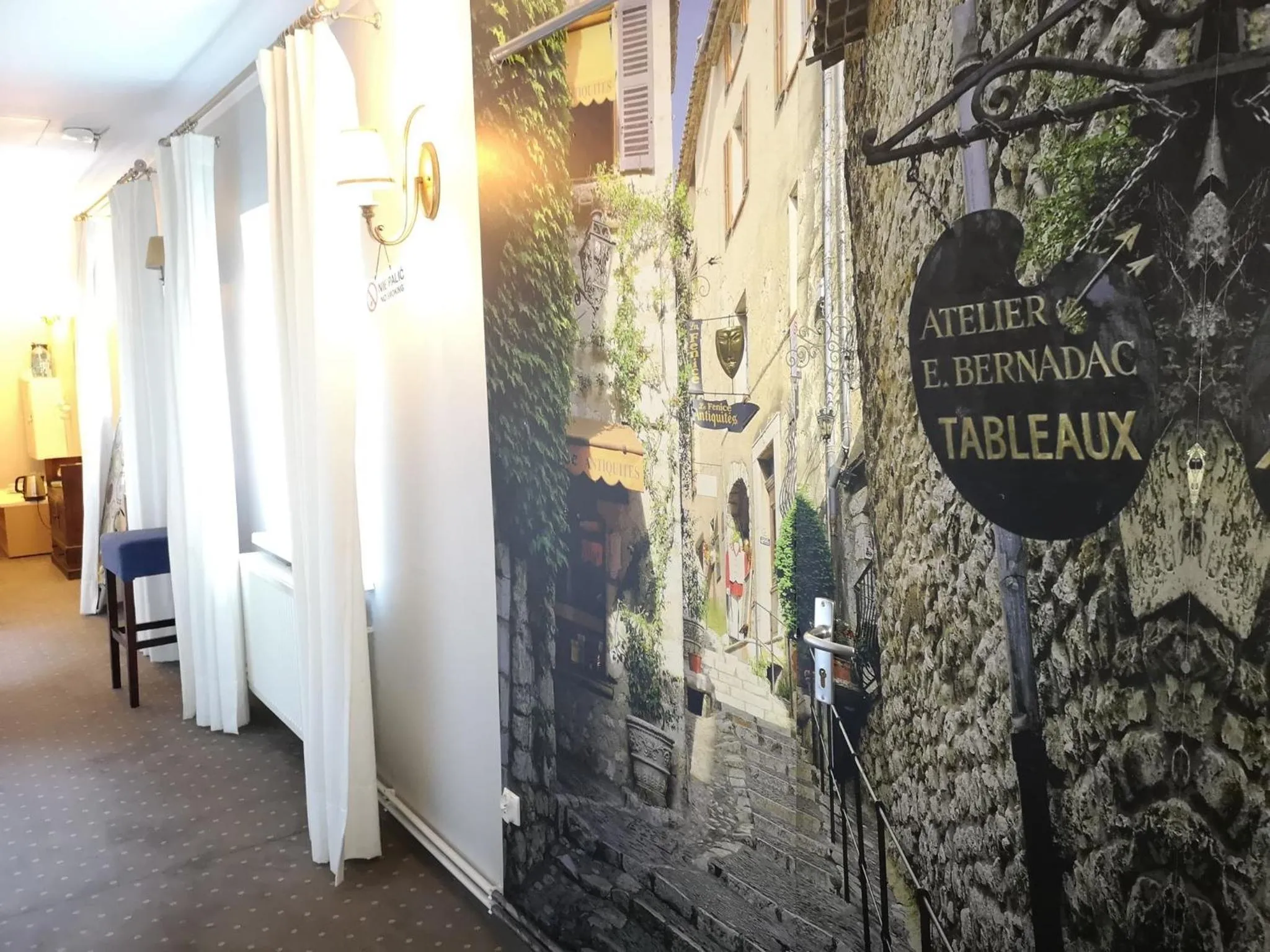 Inna Strefa - Sleep & Restaurant