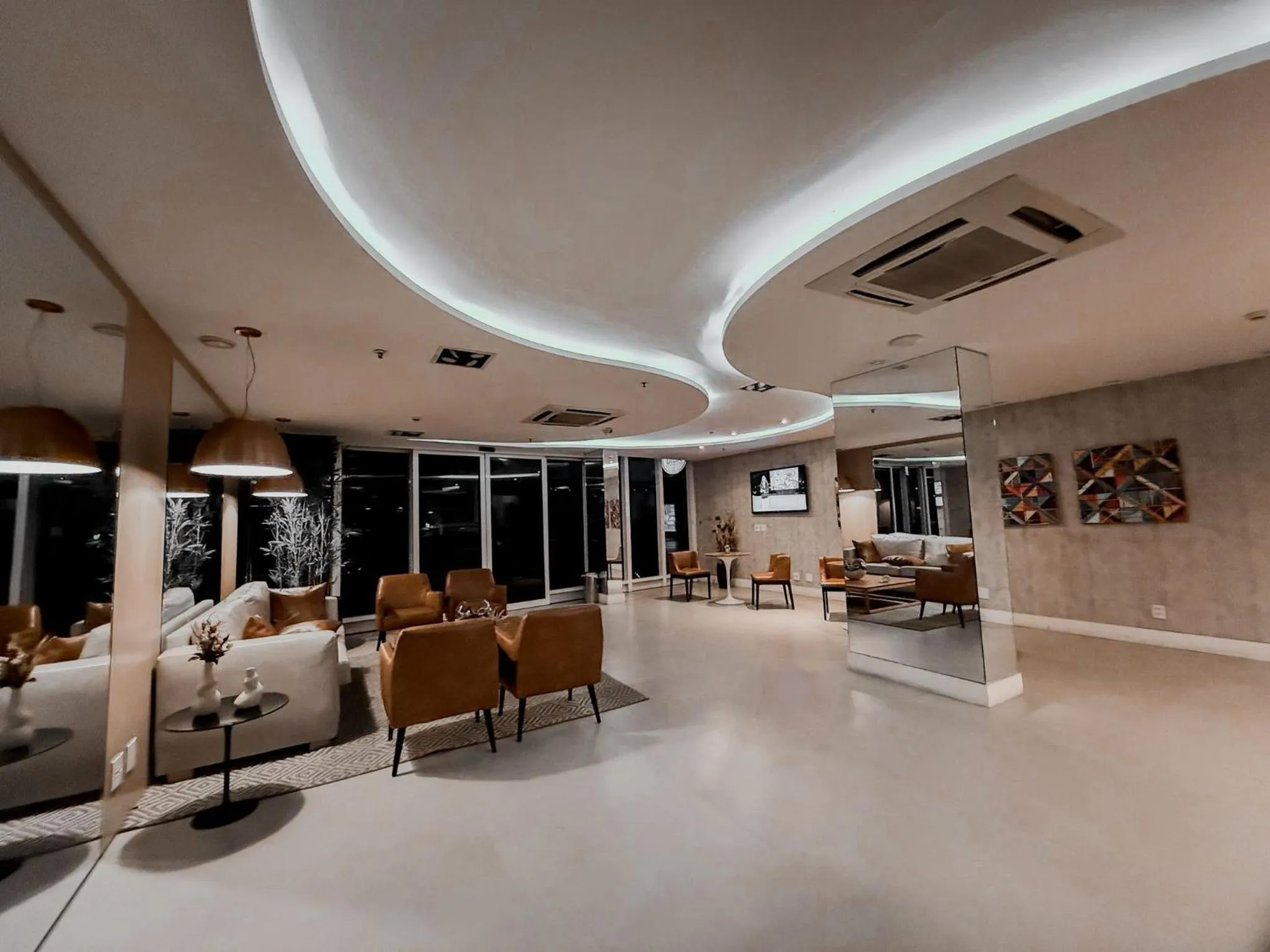 Lobby or reception in Royalty Rio Hotel