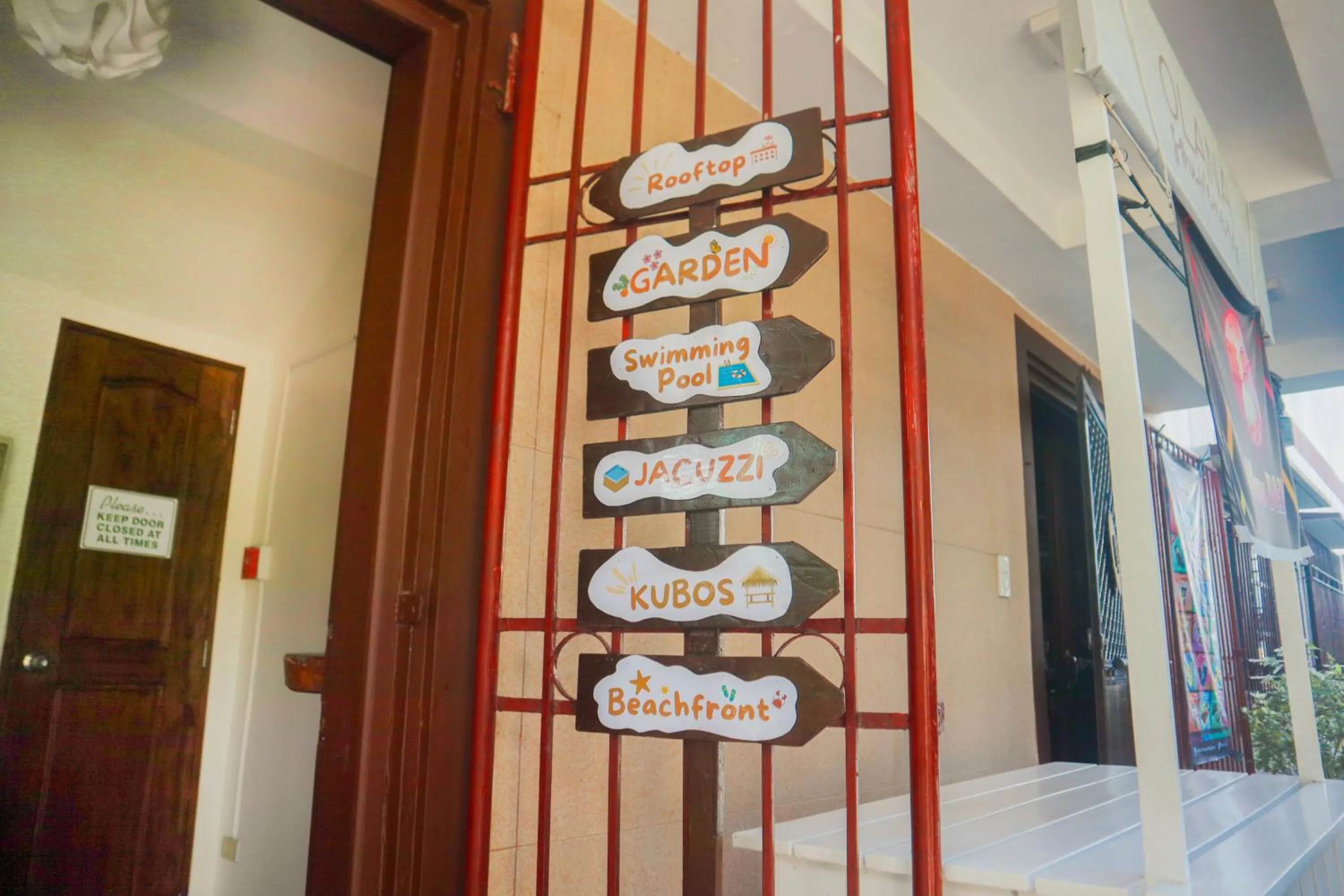 Property building in Olana Bed and Breakfast