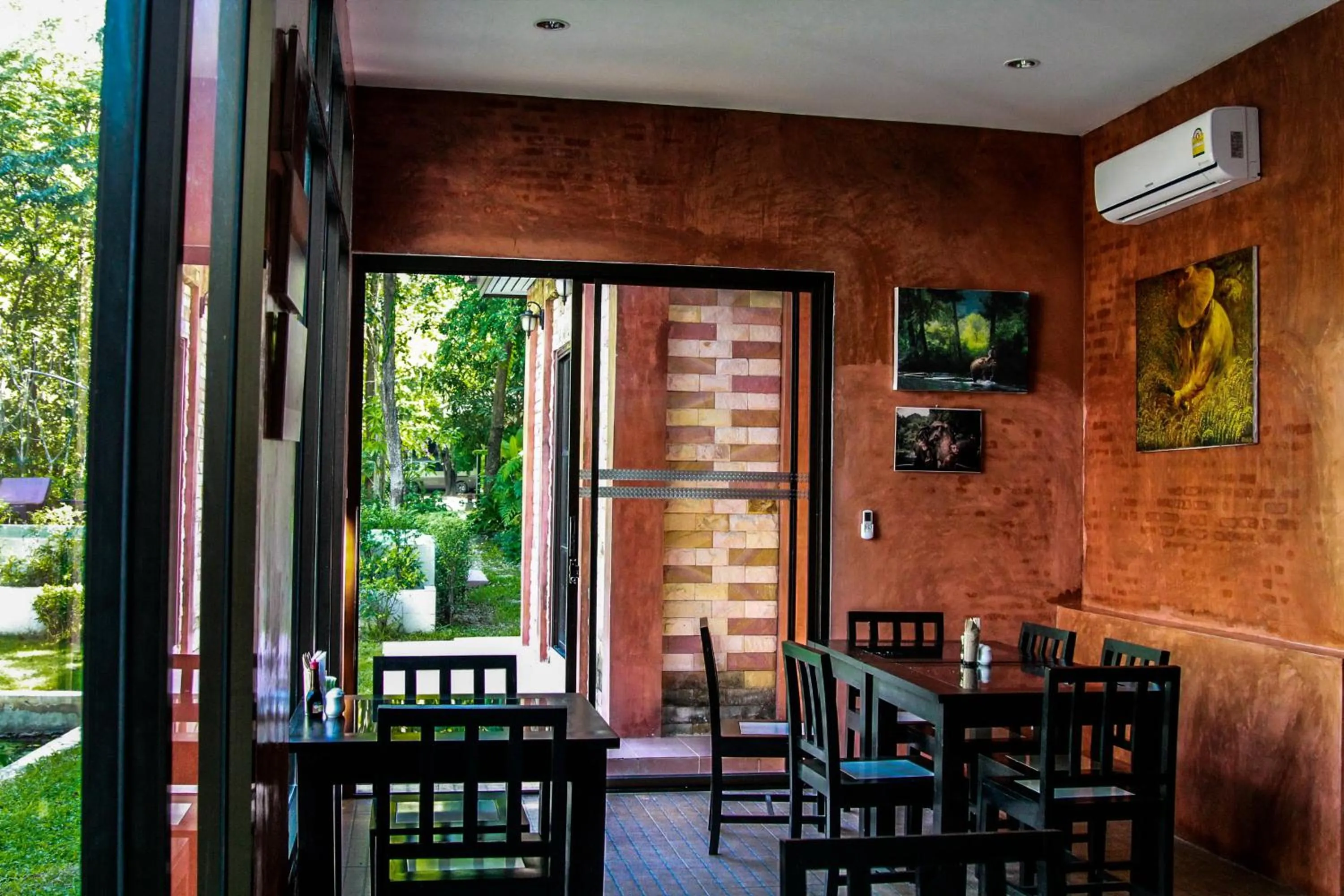 Restaurant/places to eat in The Journey House Lifestyle Boutique Hotel