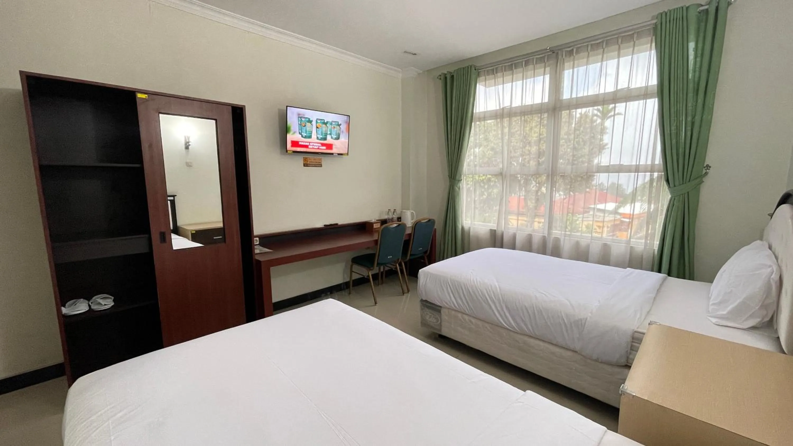 Bedroom, Bed in Hortus Inn