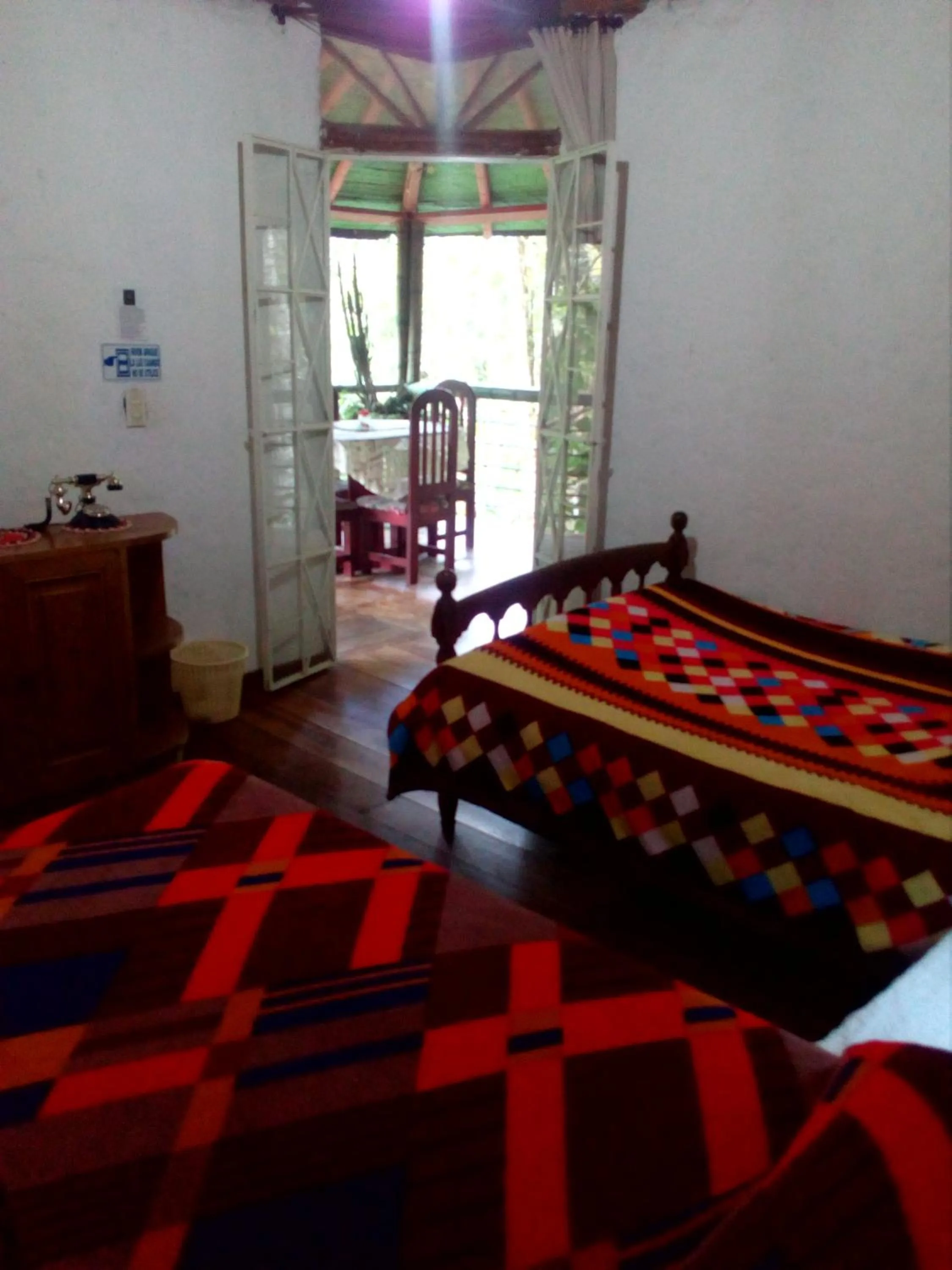 Photo of the whole room, Bed in La Posada del Cucú