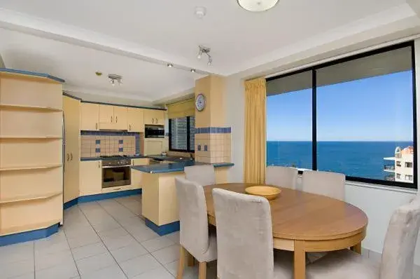 Three Bedroom Apartment - Upper Level Ocean View in Burgess @ Kings Beach Apartments Three Bedroom Apartment - Upper Level Ocean View in Burgess @ Kings Beach Apartments