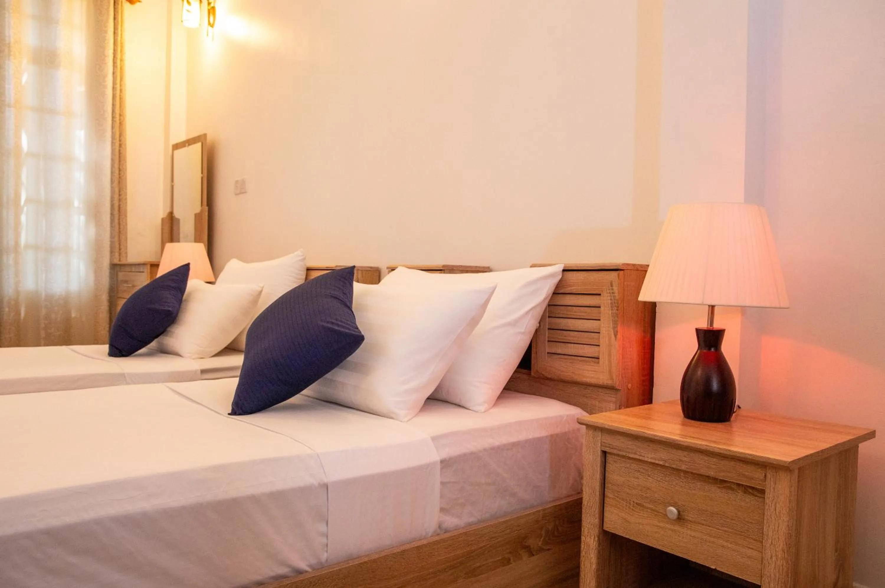 Bedroom, Bed in Biosphere Inn