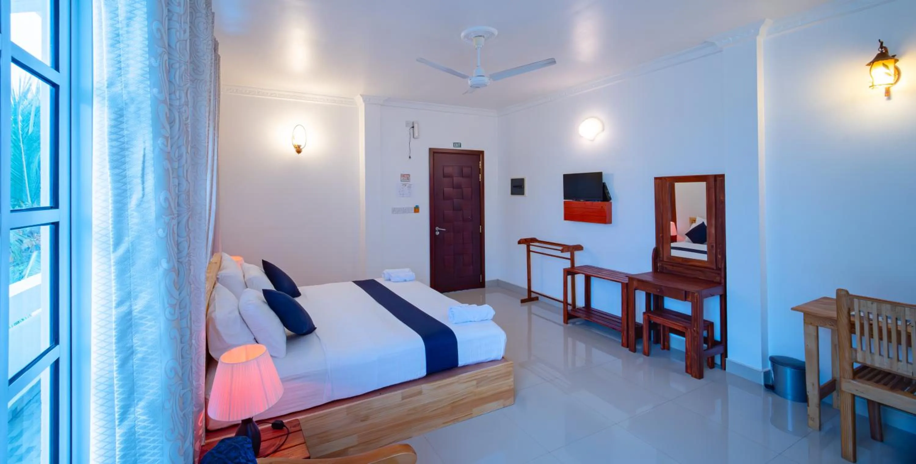 Bed in Biosphere Inn