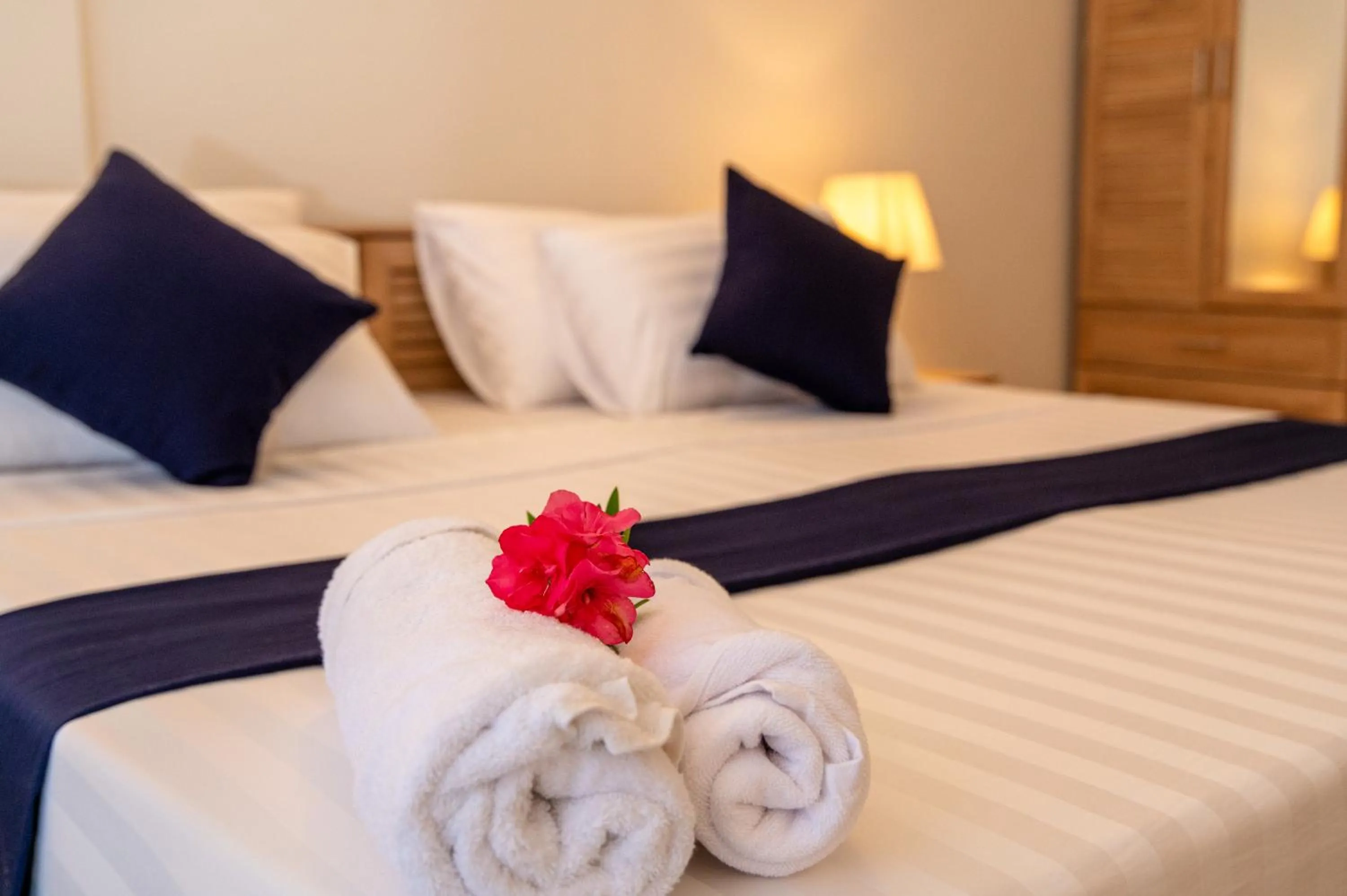 Bedroom, Bed in Biosphere Inn