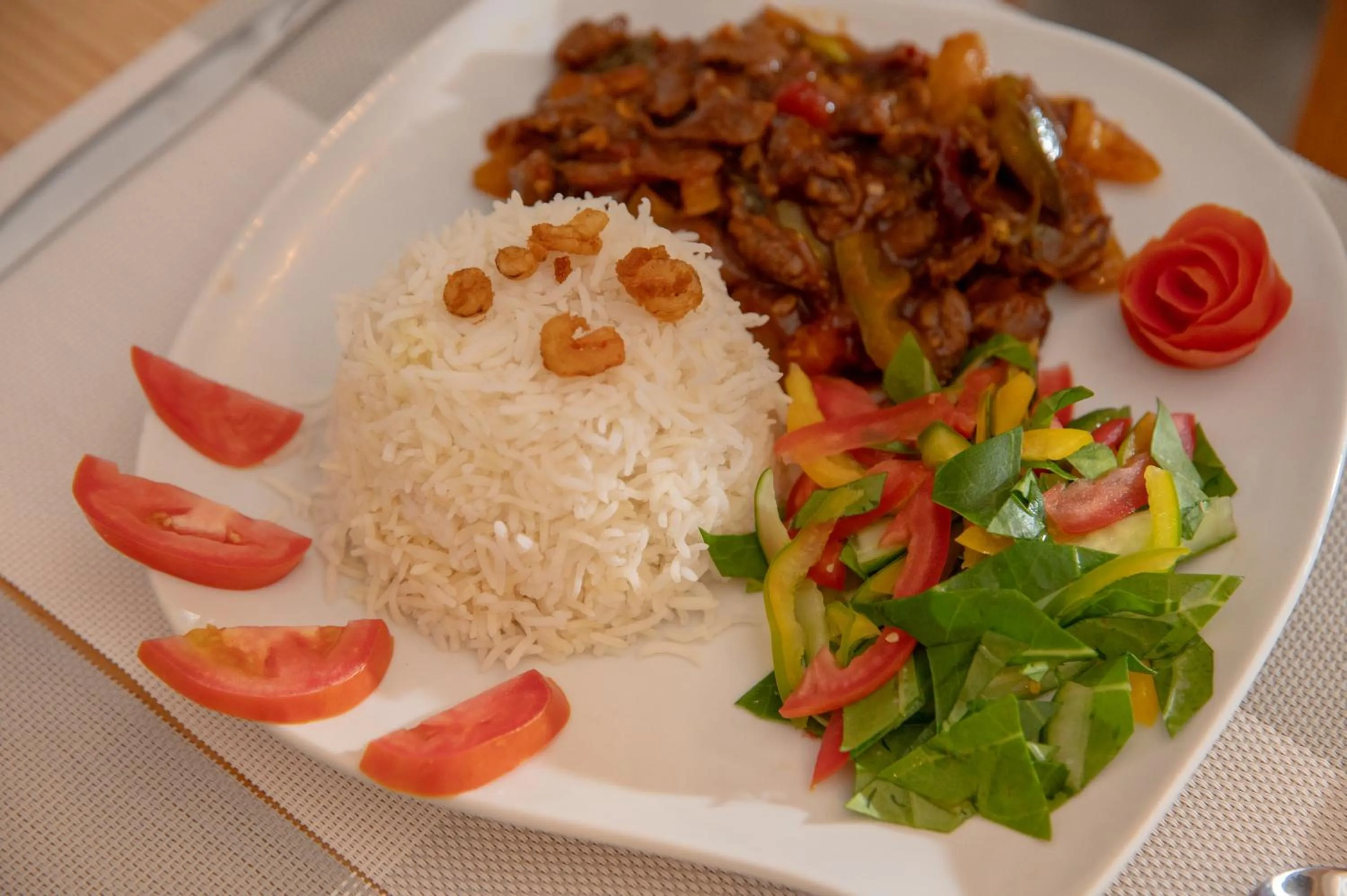 Food in Biosphere Inn