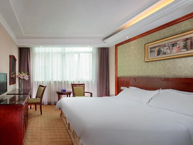 Bed in Vienna Hotel Dongguan Songshan Lake