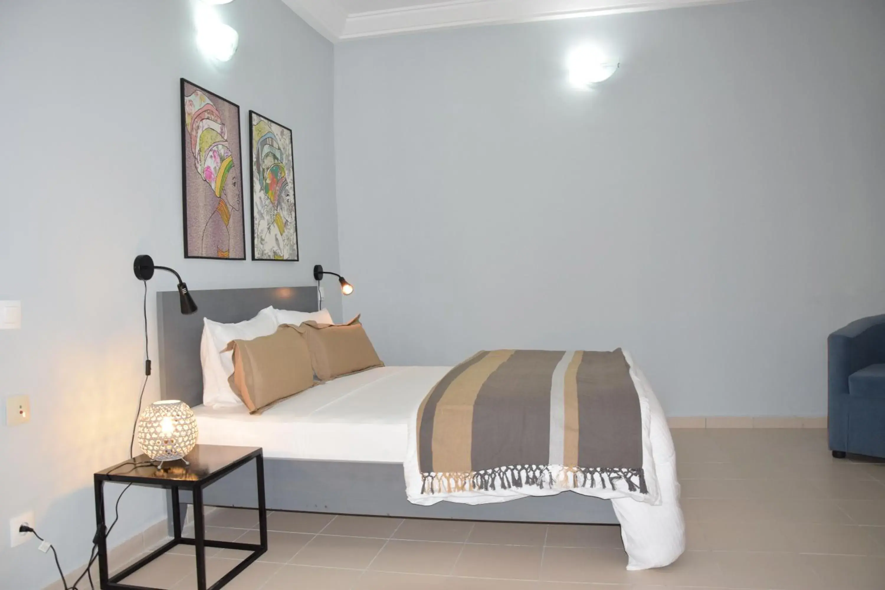 Double Room with Pool View in Hotel Le Marly Double Room with Pool View in Hotel Le Marly