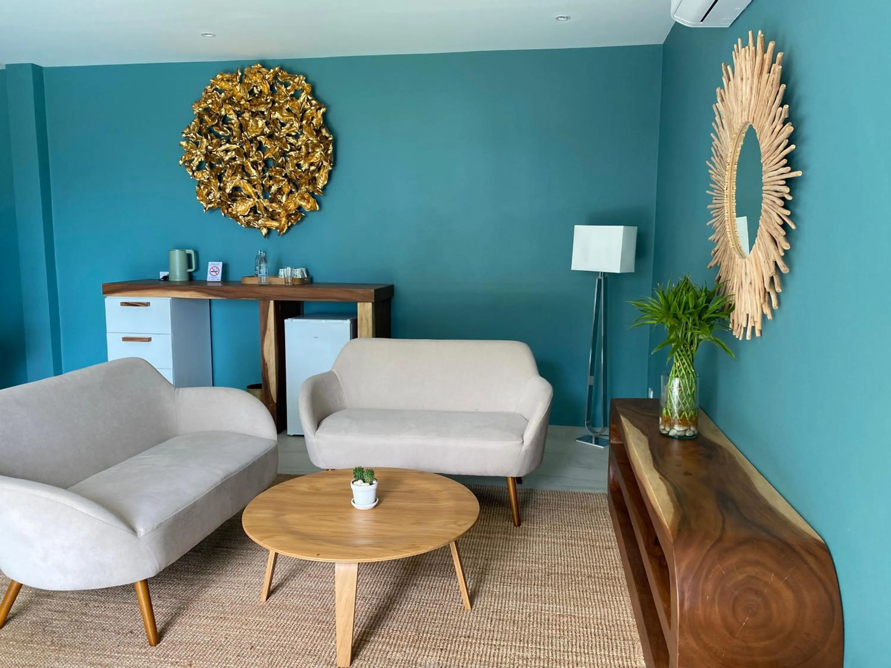 Living room in Le Petit Saint Tropez