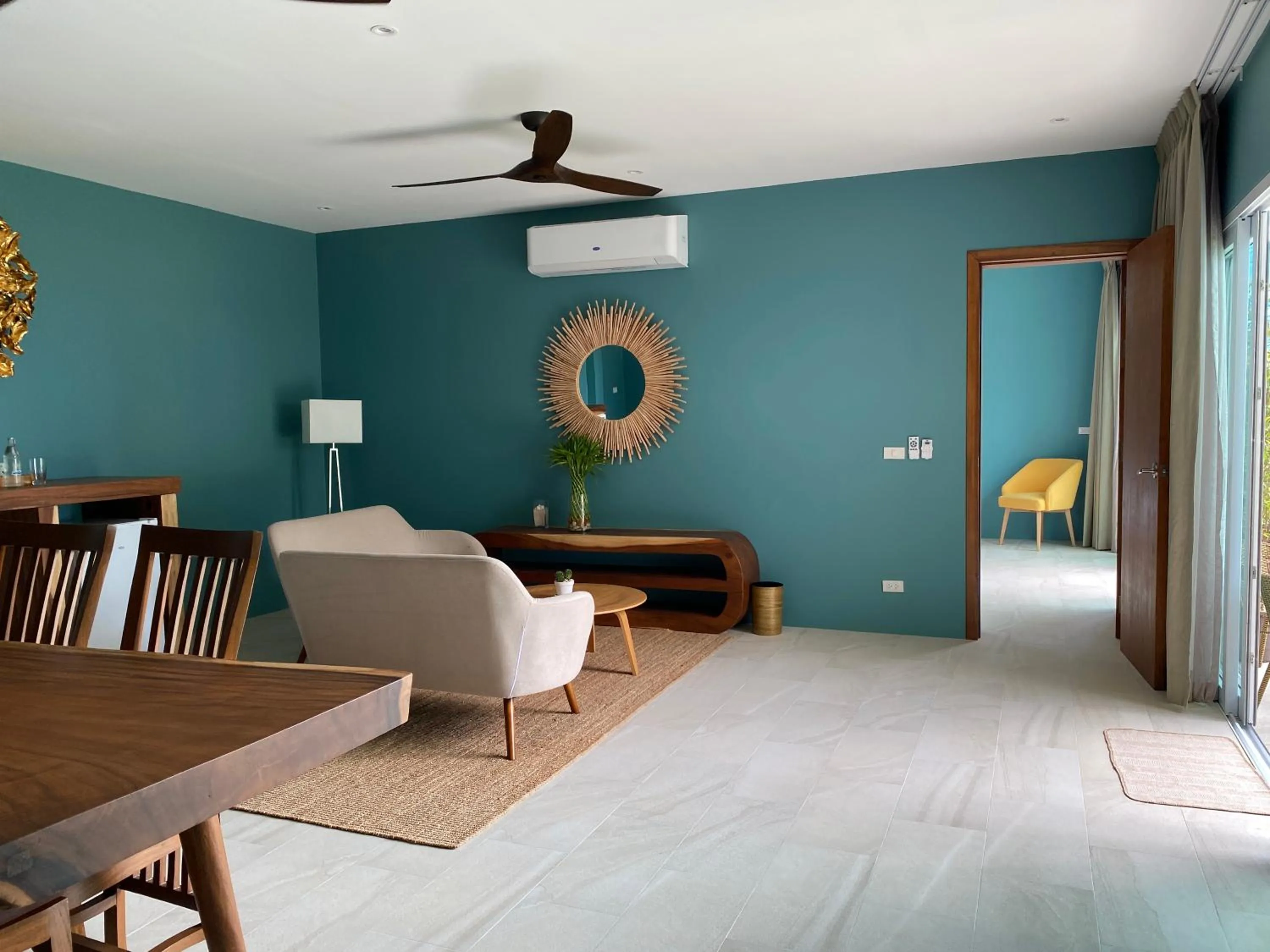 Living room in Le Petit Saint Tropez