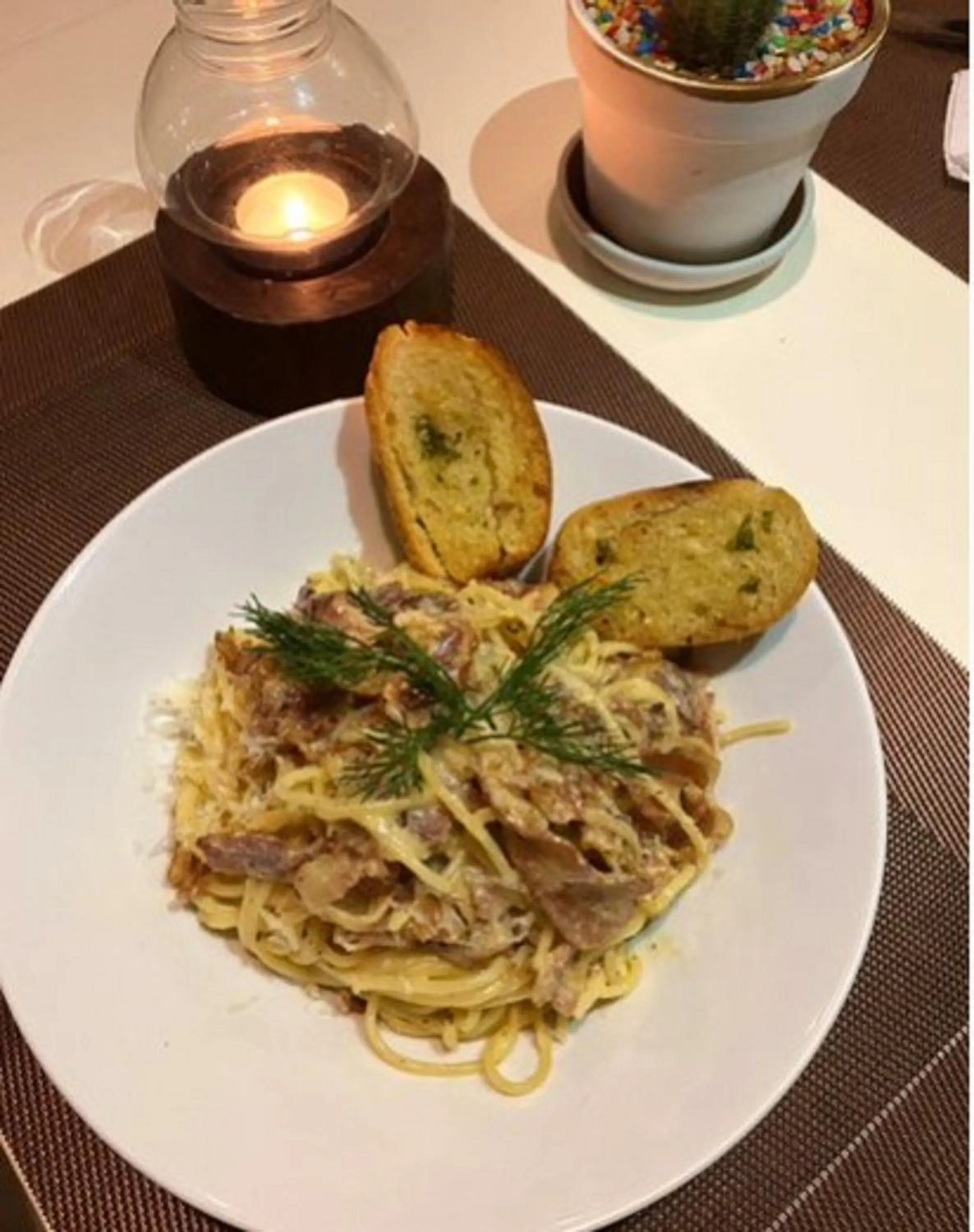 Food in Le Petit Saint Tropez