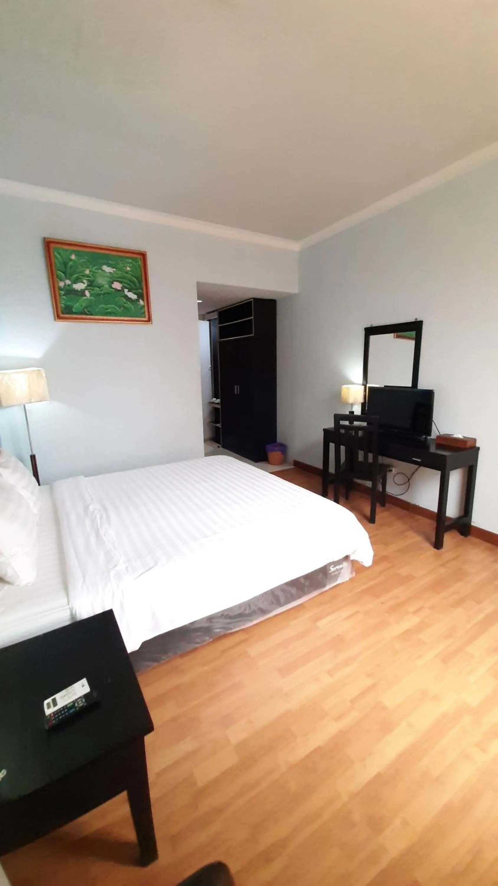 Bedroom, Bed in Hotel Prasasti Pacitan