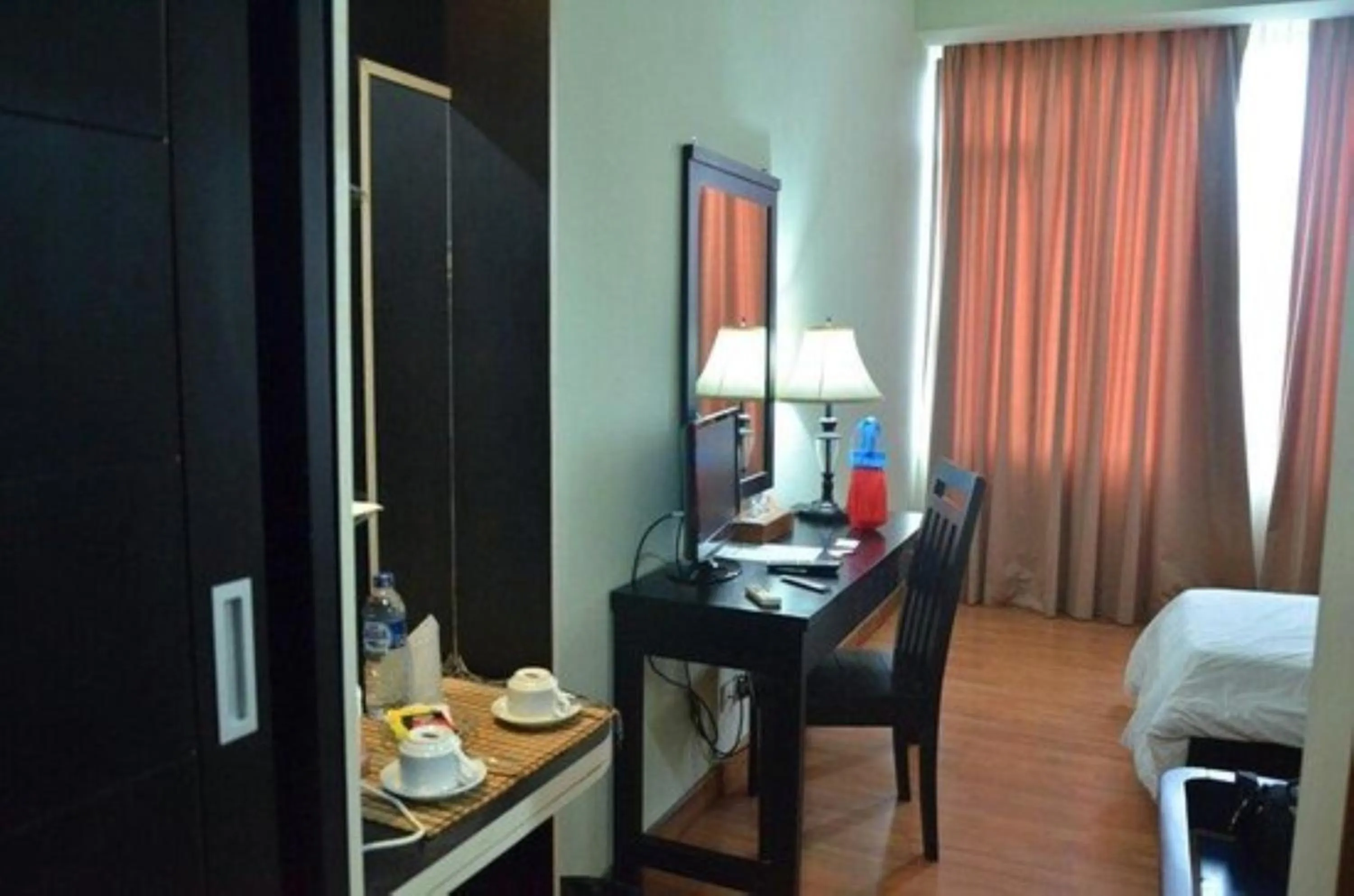 Bedroom, Bed in Hotel Prasasti Pacitan