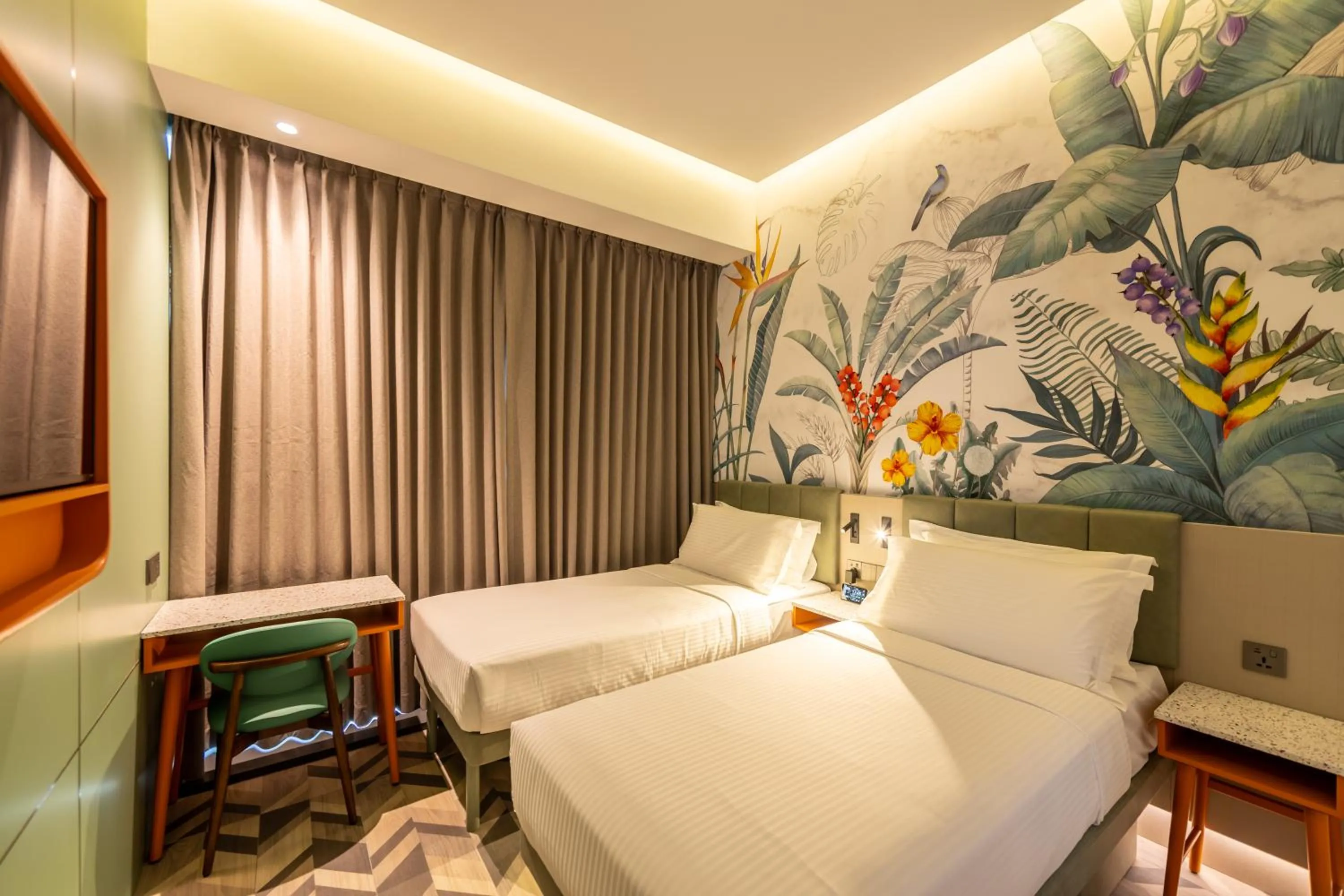 Photo of the whole room, Bed in Hotel Waterloo Singapore - Handwritten Collection