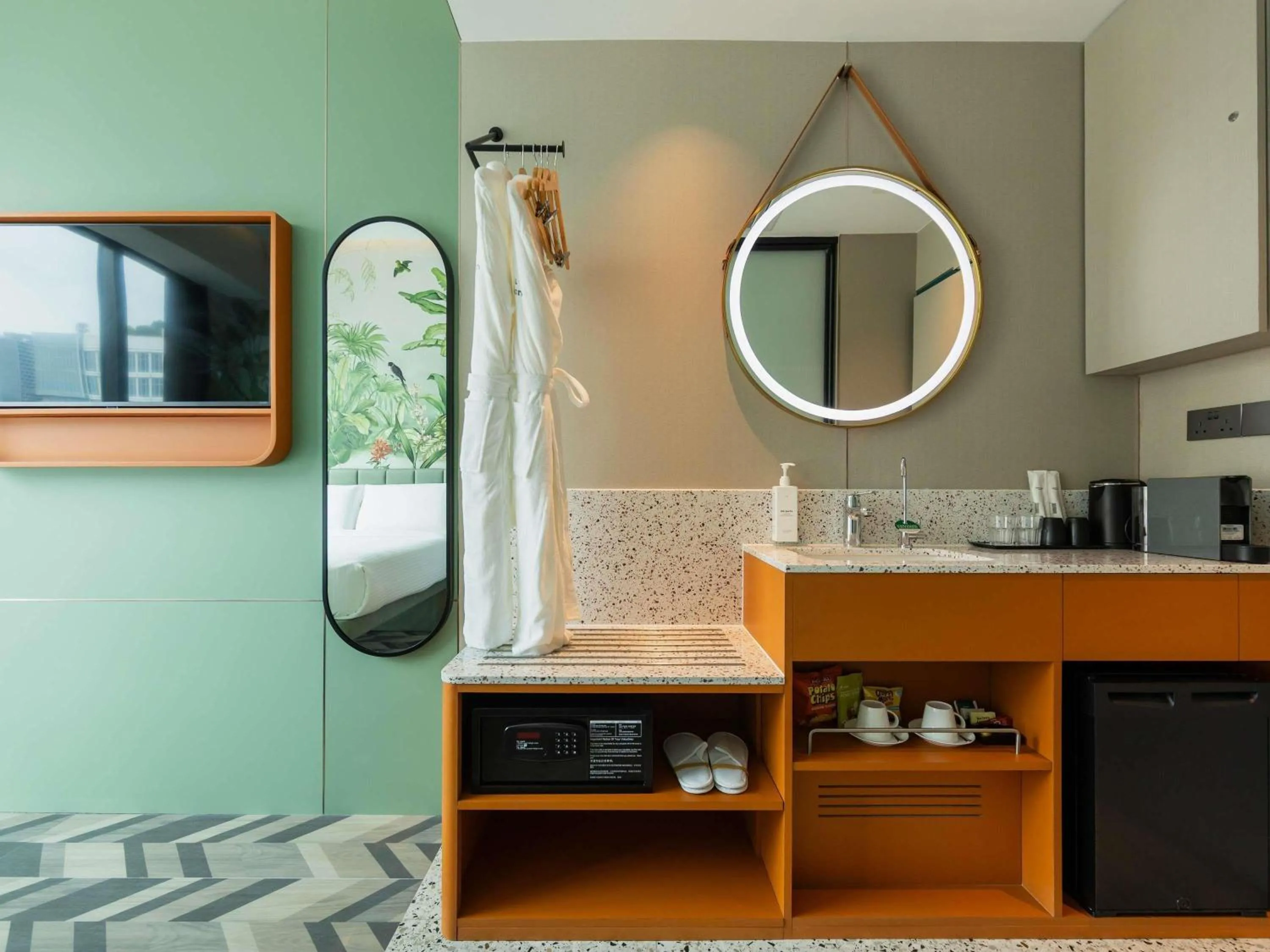 Bedroom in Hotel Waterloo Singapore - Handwritten Collection