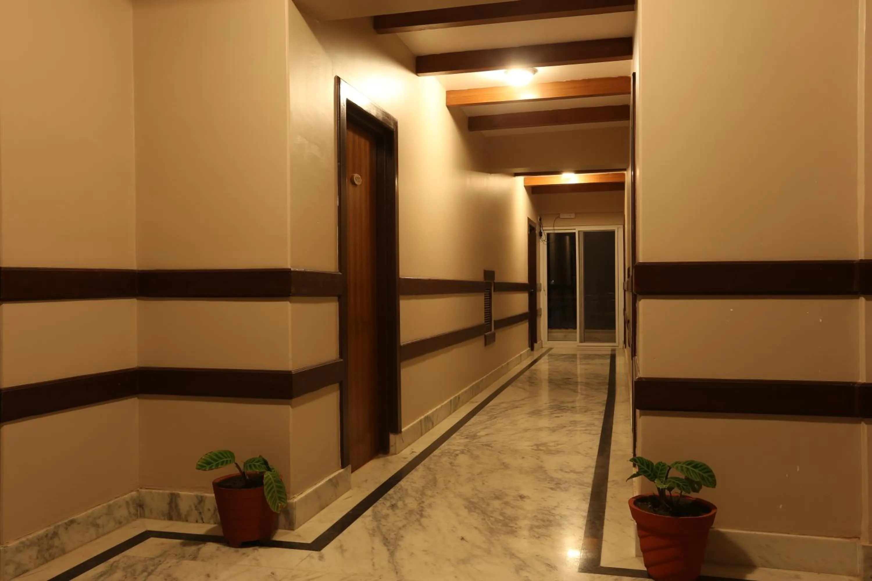 Area and facilities in Pokhara Choice Inn