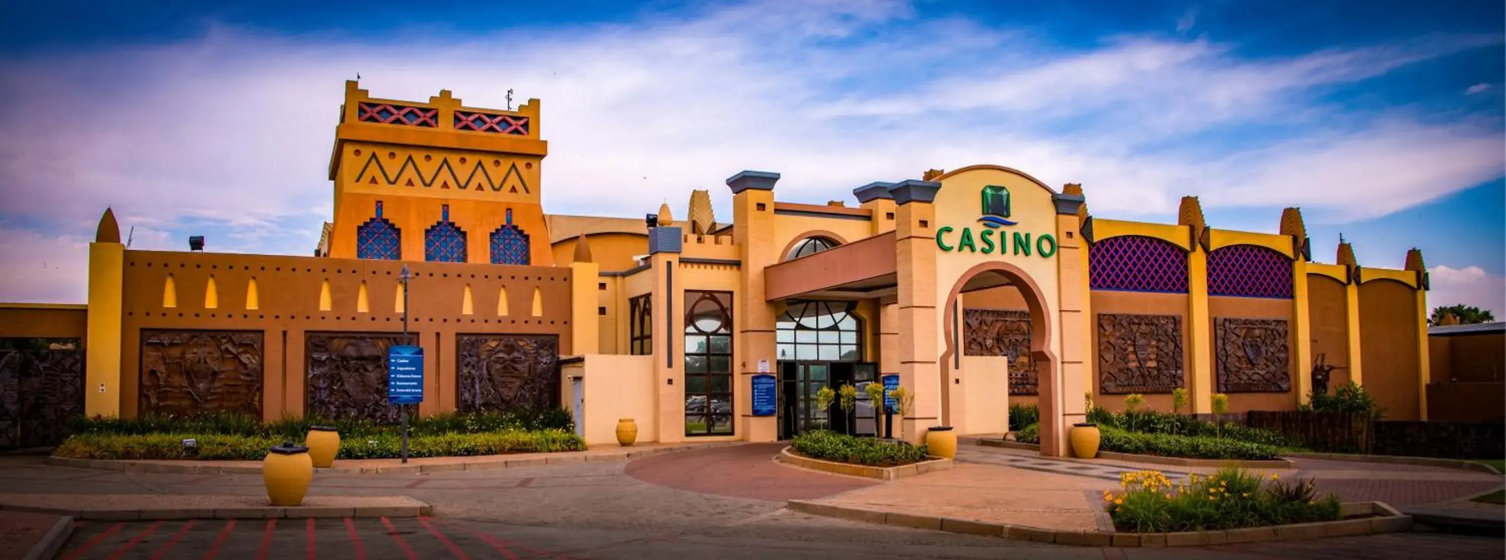 VIP Lodge in Emerald Resort & Casino VIP Lodge in Emerald Resort & Casino