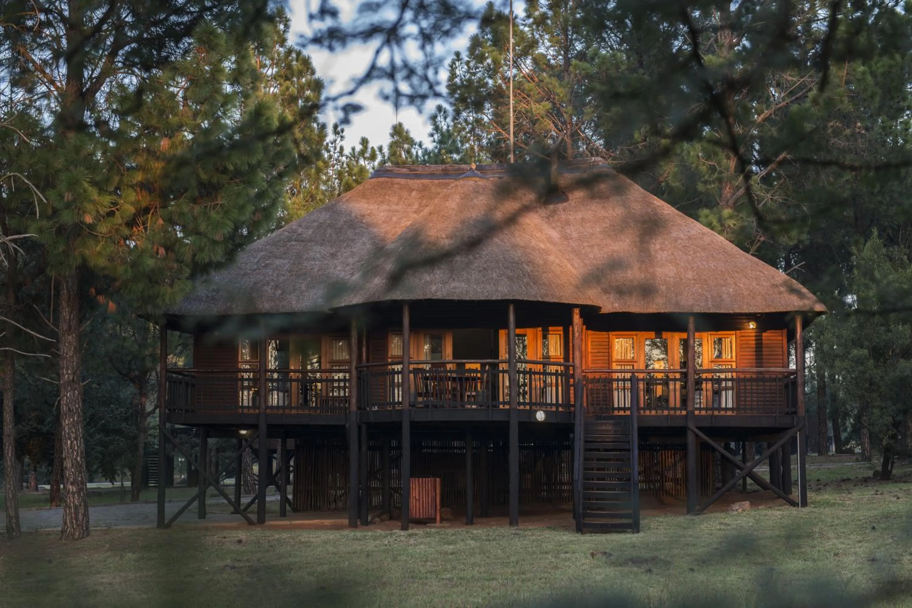 Facade/entrance in Emerald Resort & Casino