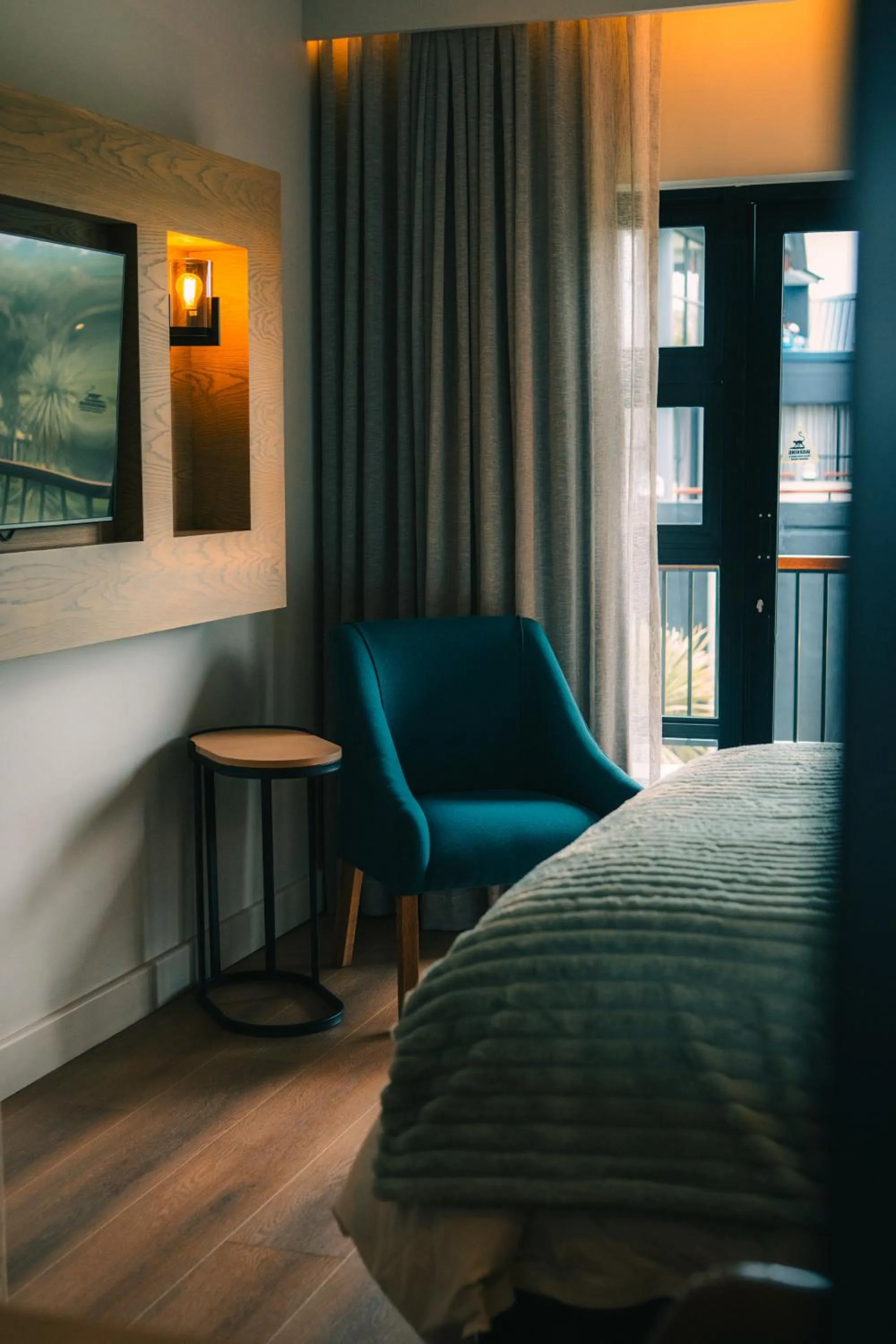 Bedroom, Bed in Emerald Resort & Casino