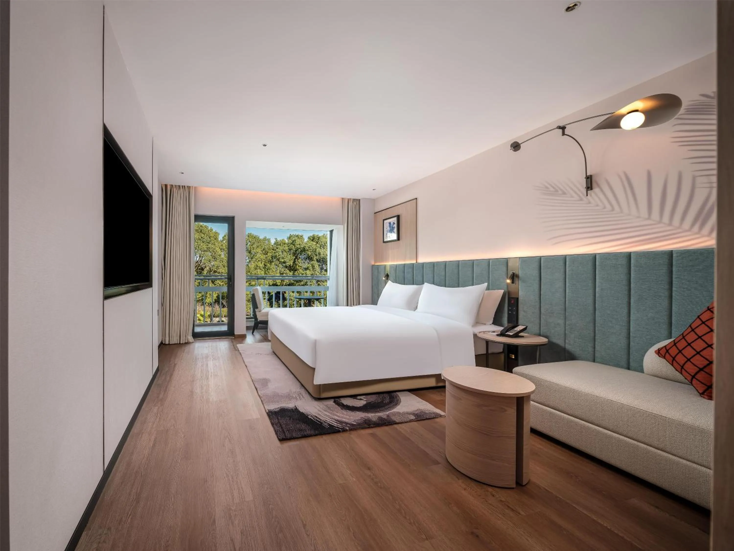 Bed in Hilton Garden Inn Zhoushan Mount Putuo