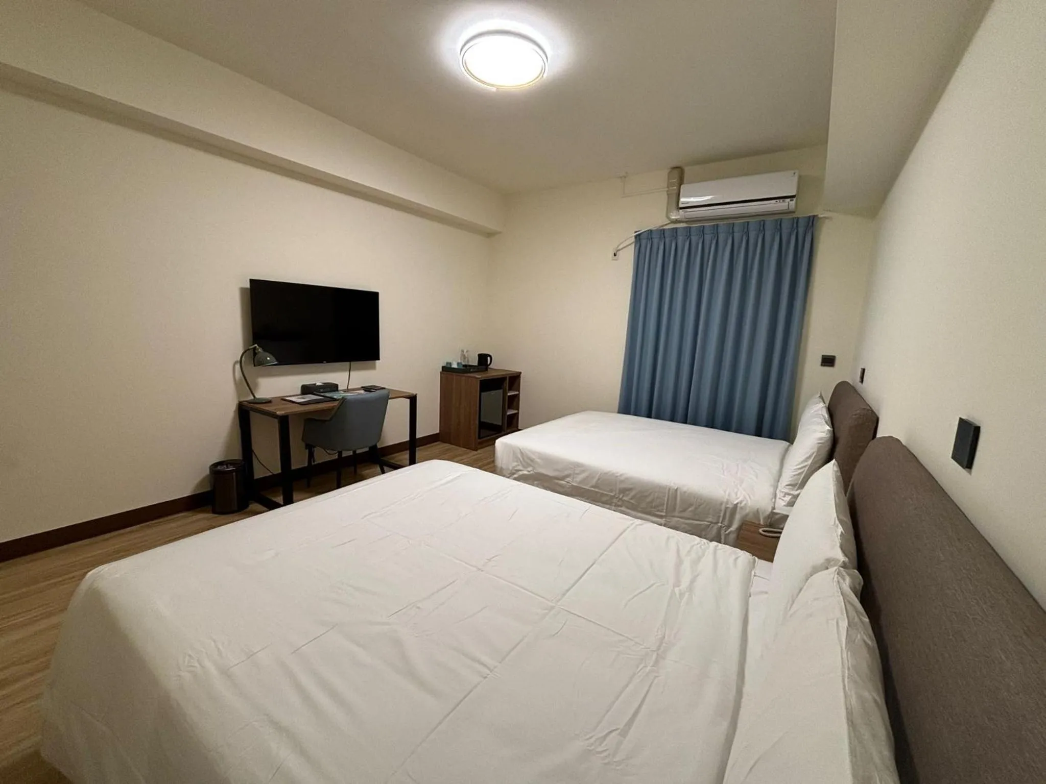 Bed in Water Woods Inn