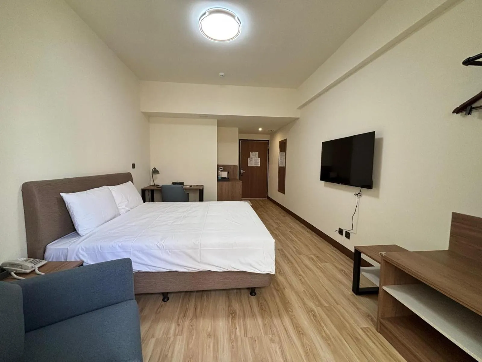 Bed in Water Woods Inn