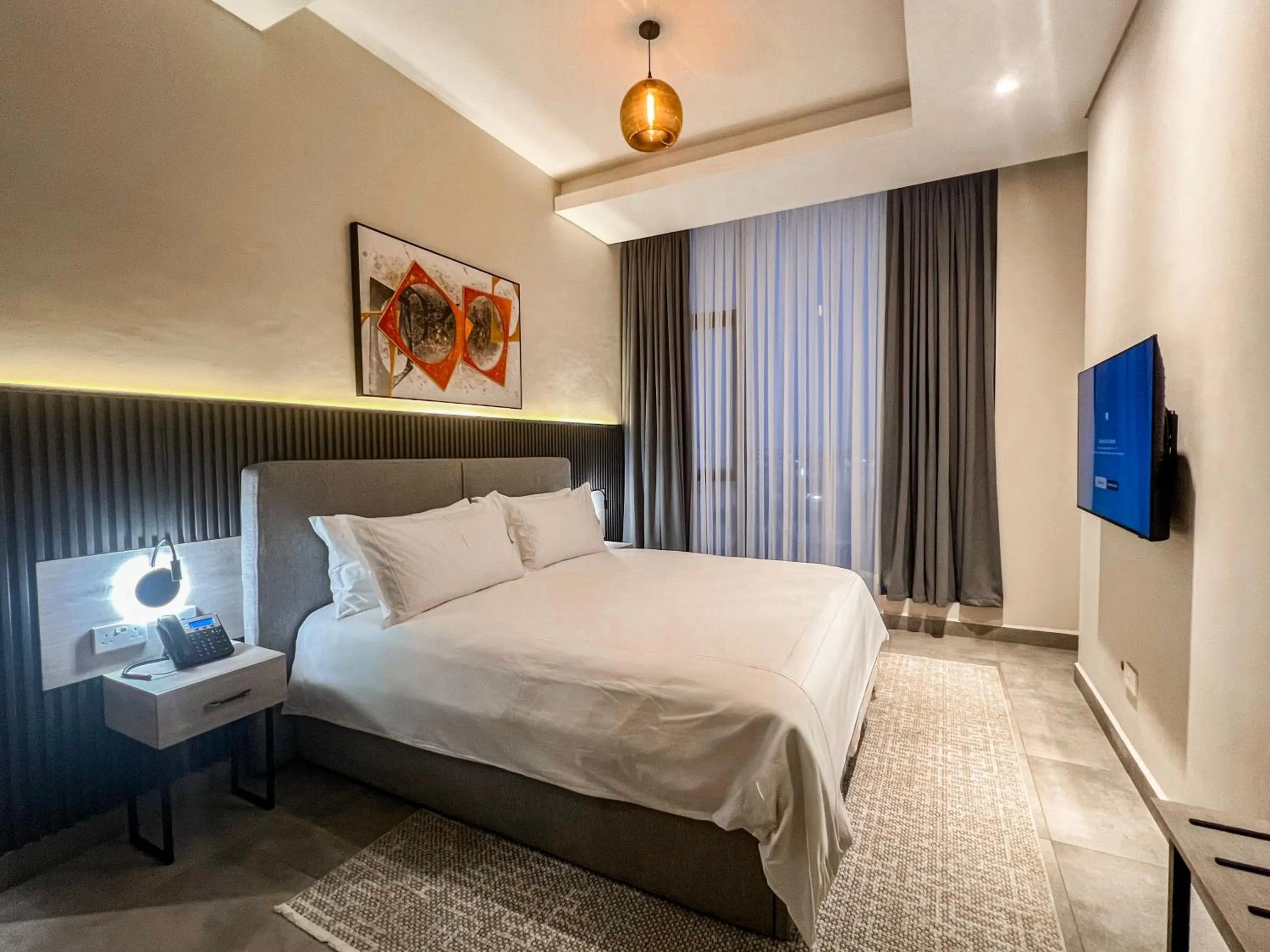 Bedroom, Bed in Anthonian Suites