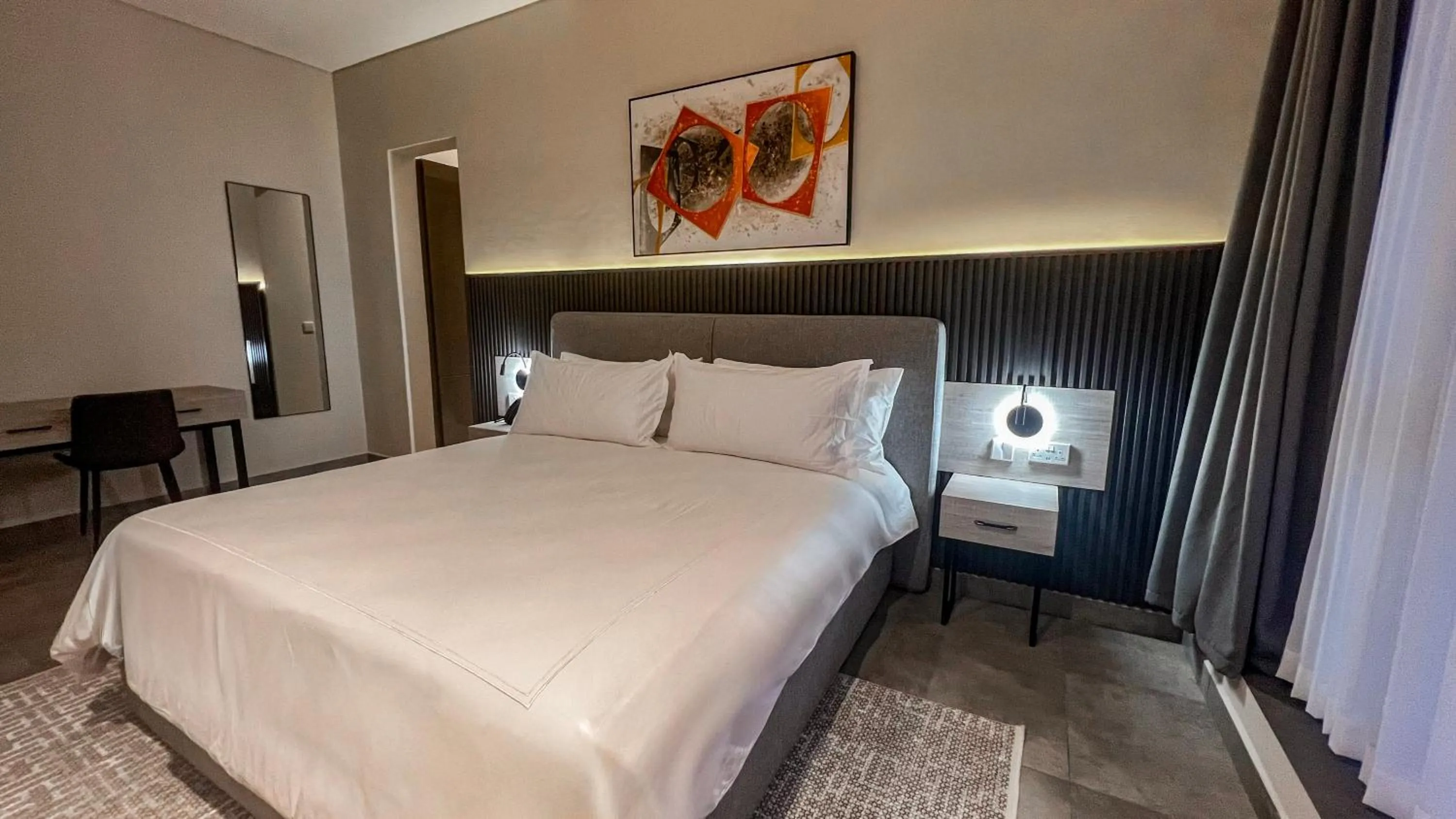 Bedroom, Bed in Anthonian Suites