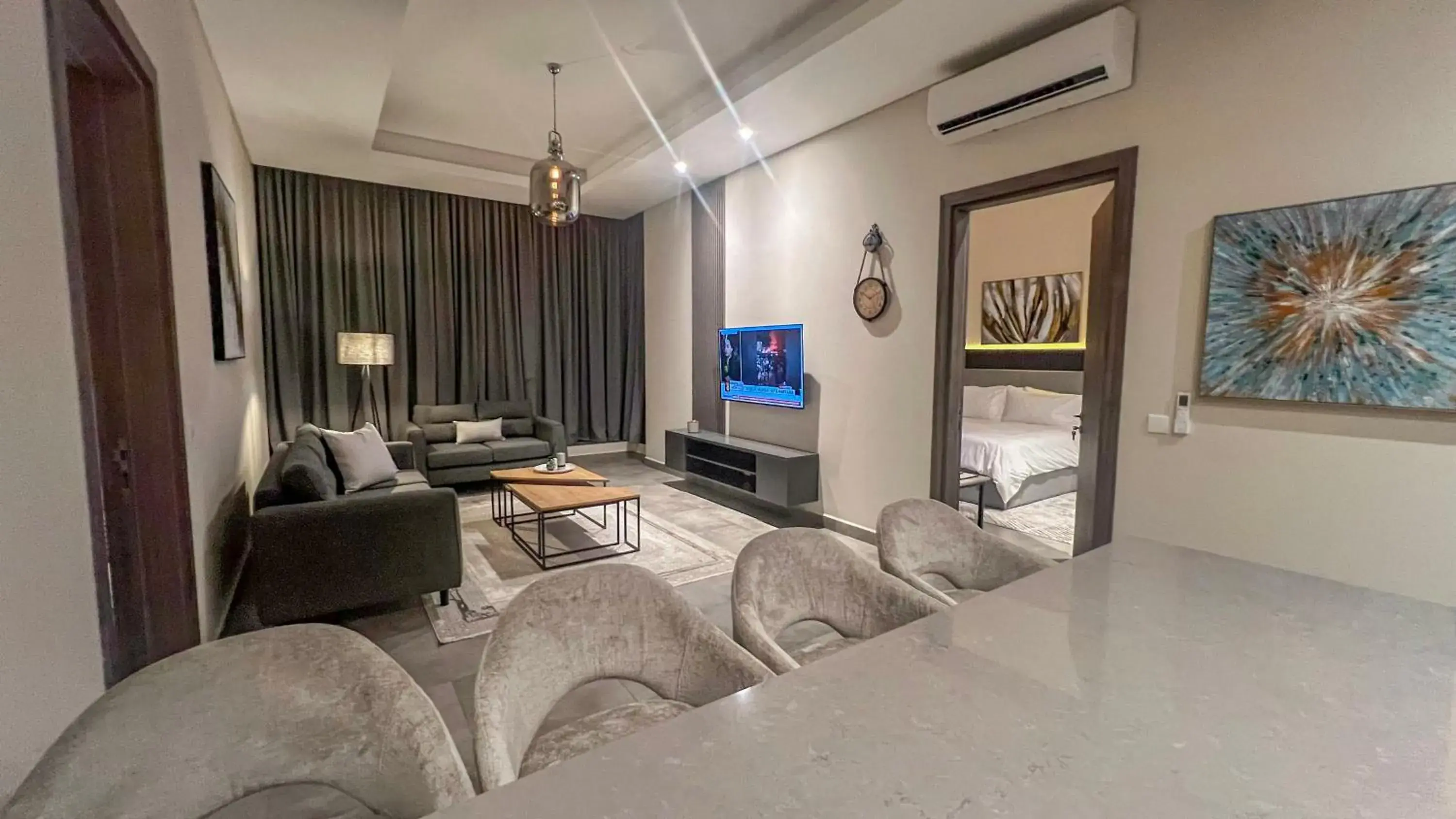 Two-Bedroom Apartment in Anthonian Suites Two-Bedroom Apartment in Anthonian Suites