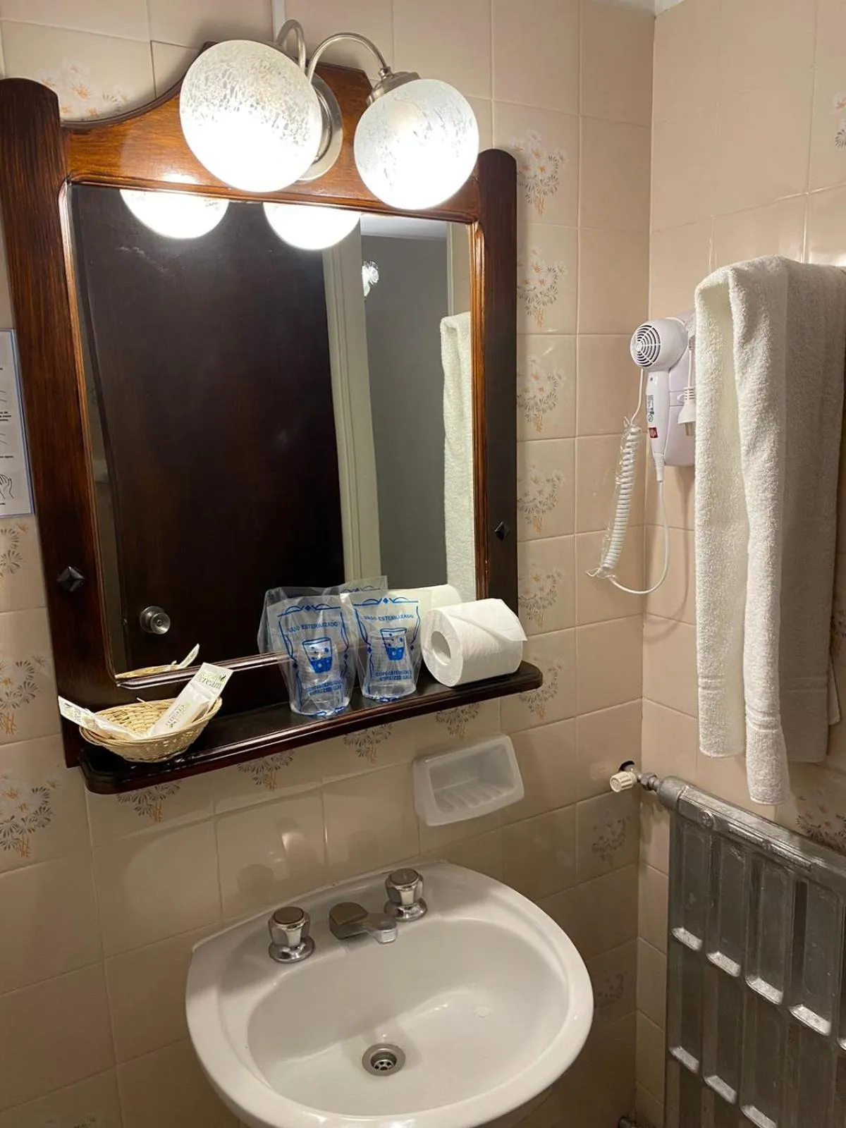 Bathroom in Hotel Concorde