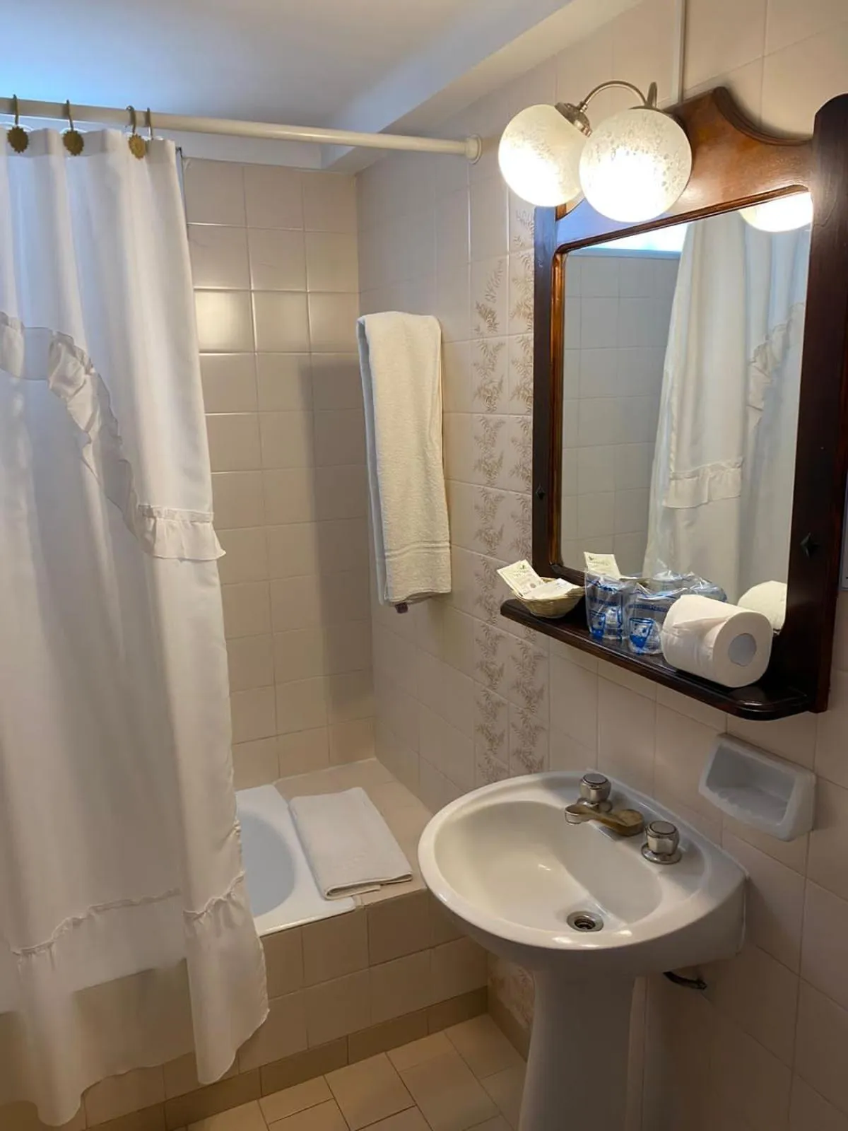 Bathroom in Hotel Concorde