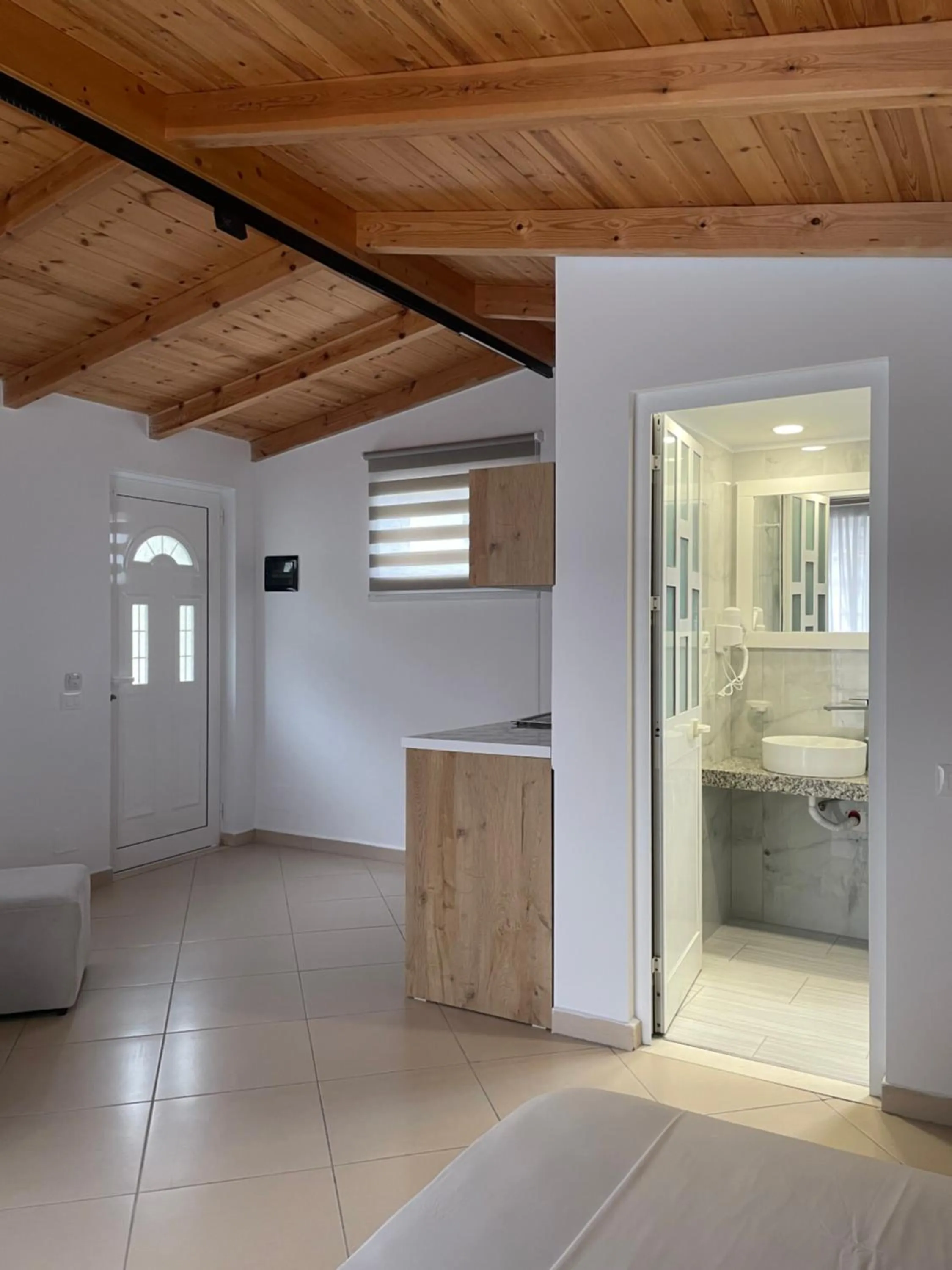 Kitchen or kitchenette in Qeparo Napolon Complex