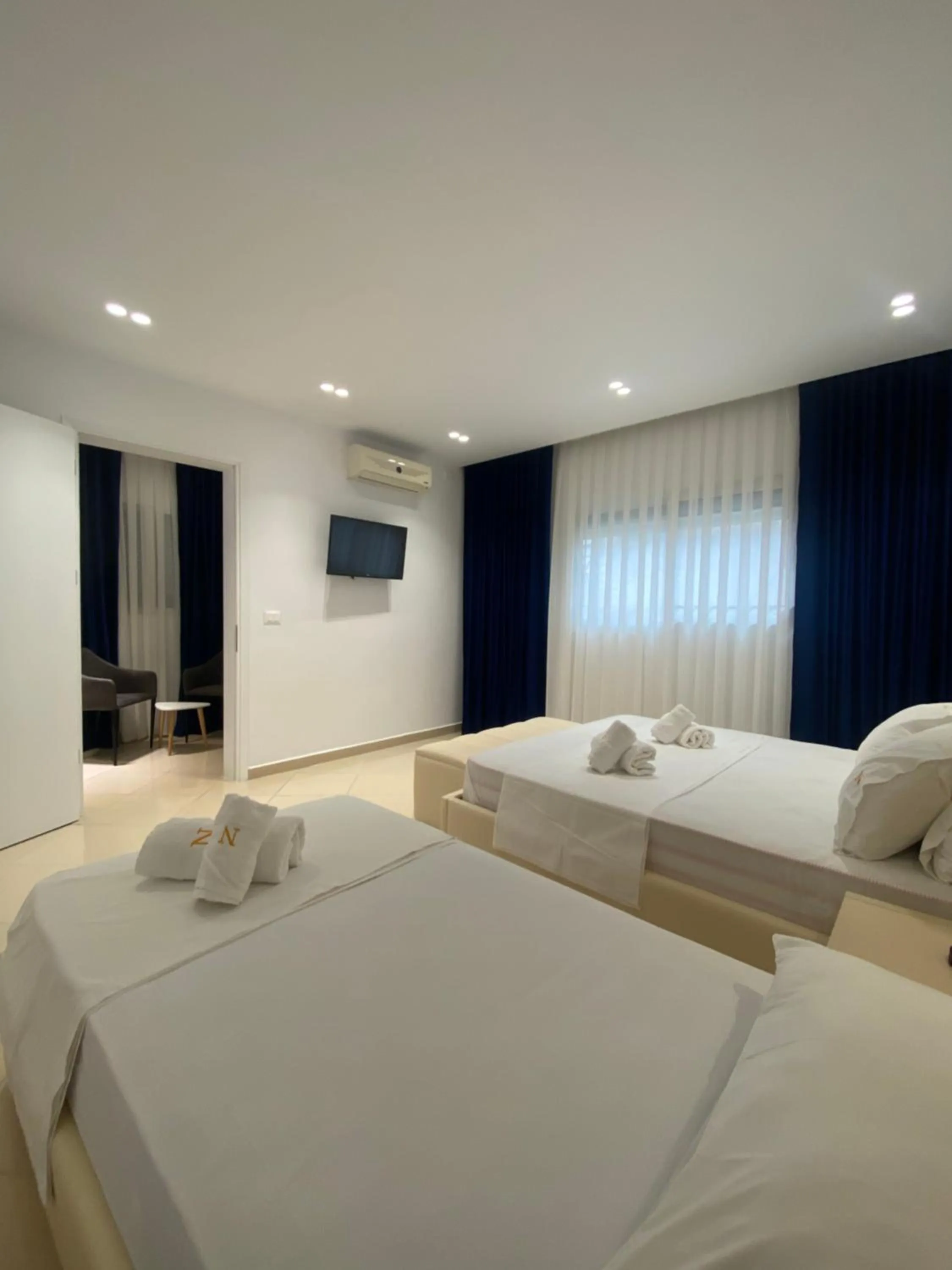 TV and multimedia, Bed in Qeparo Napolon Complex